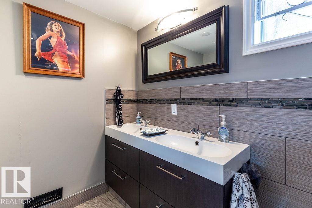 Photo 34 at 14014 106 Avenue NW, Glenora, Edmonton