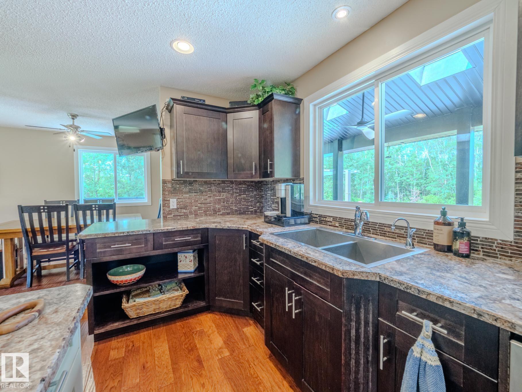 Photo 37 at 49072 Rge Road 233, None, Rural Leduc County