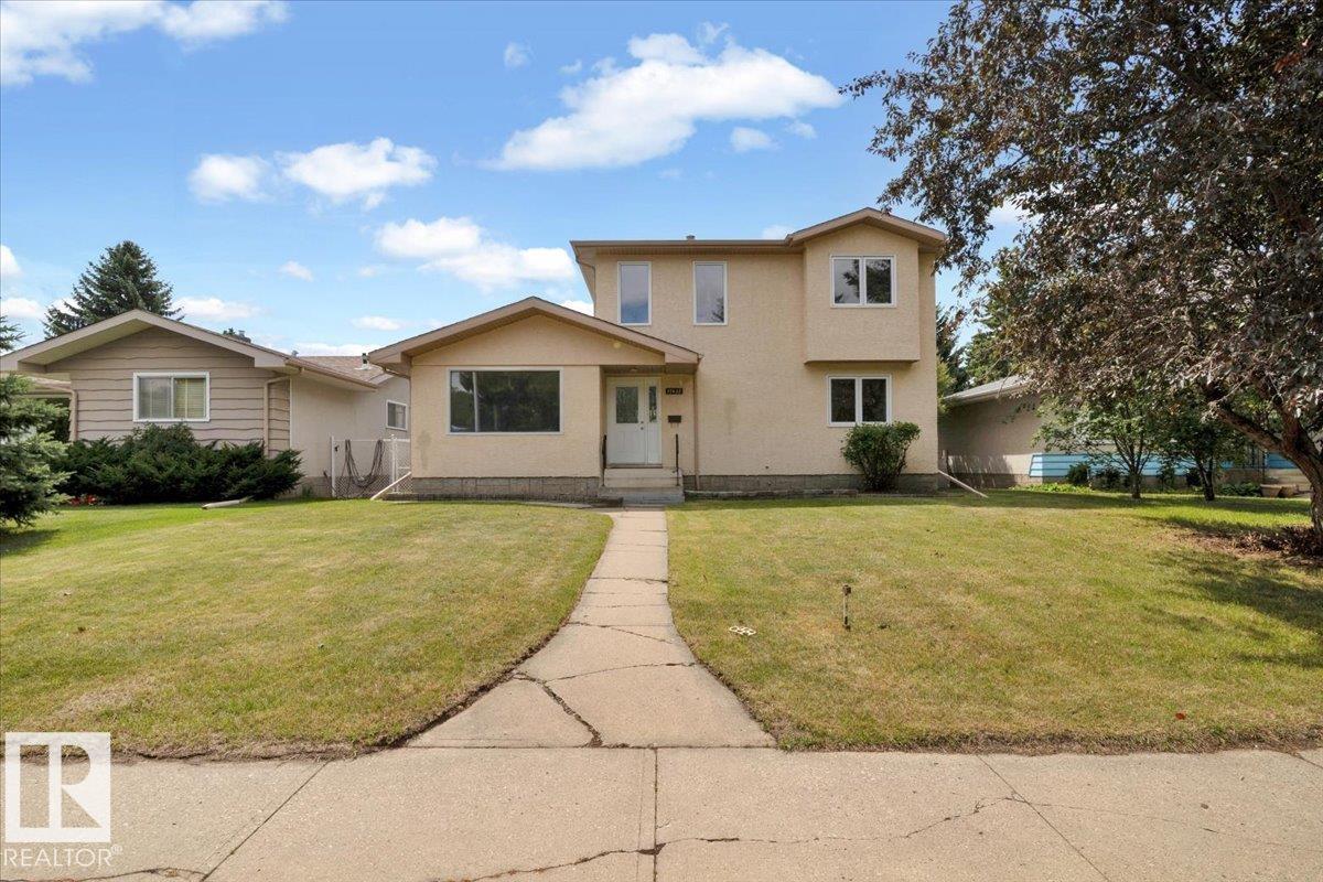 Photo 2 at 11435 37a Avenue NW, Greenfield, Edmonton