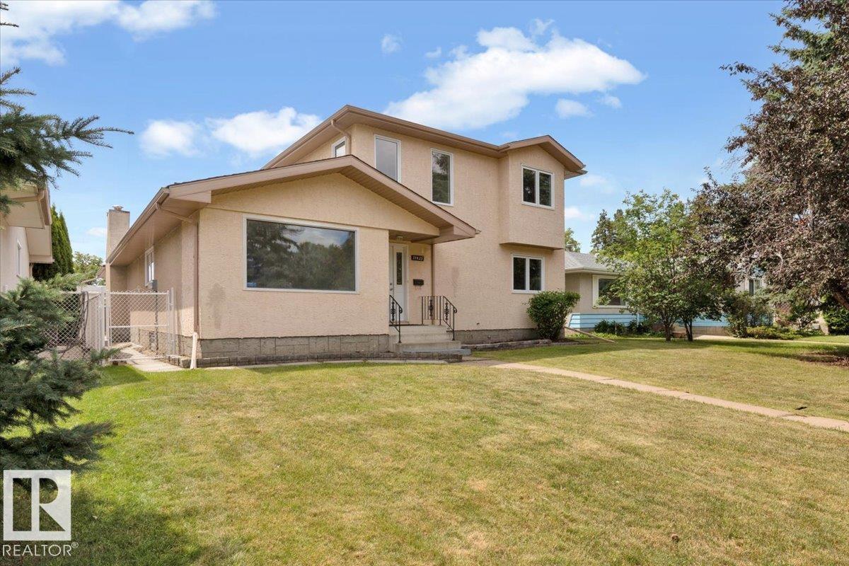 Photo 3 at 11435 37a Avenue NW, Greenfield, Edmonton