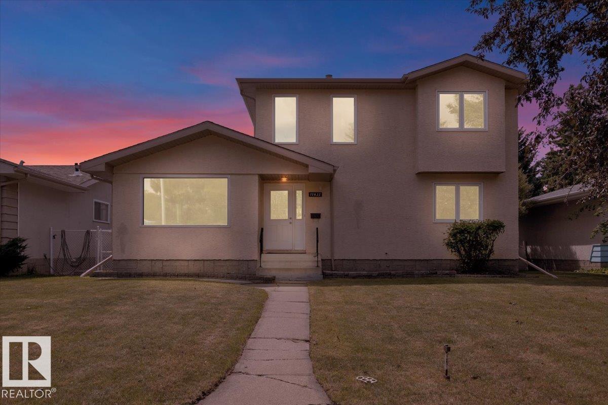Photo 5 at 11435 37a Avenue NW, Greenfield, Edmonton