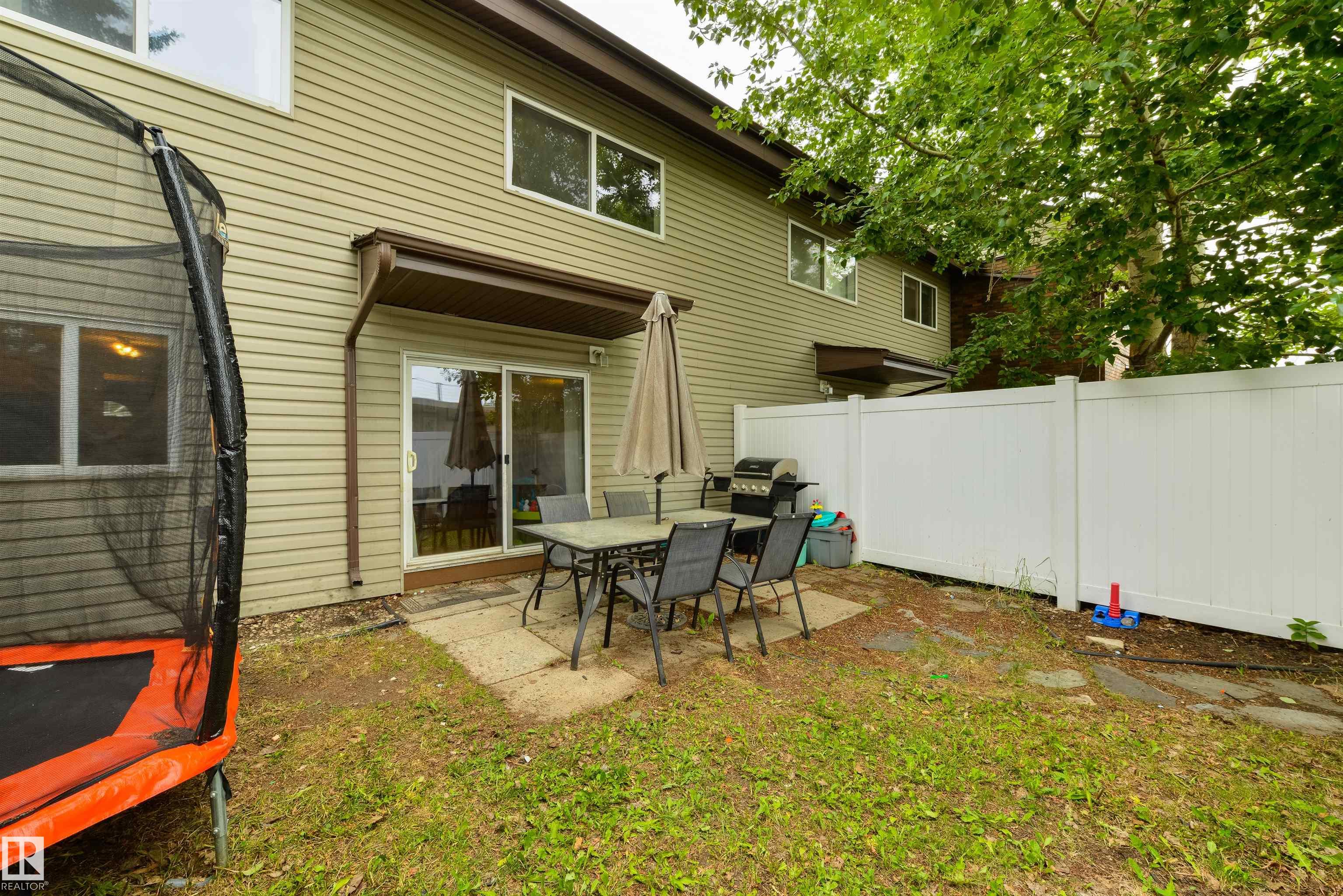 Photo 5 at 2B Meadowlark Village NW, West Meadowlark Park, Edmonton
