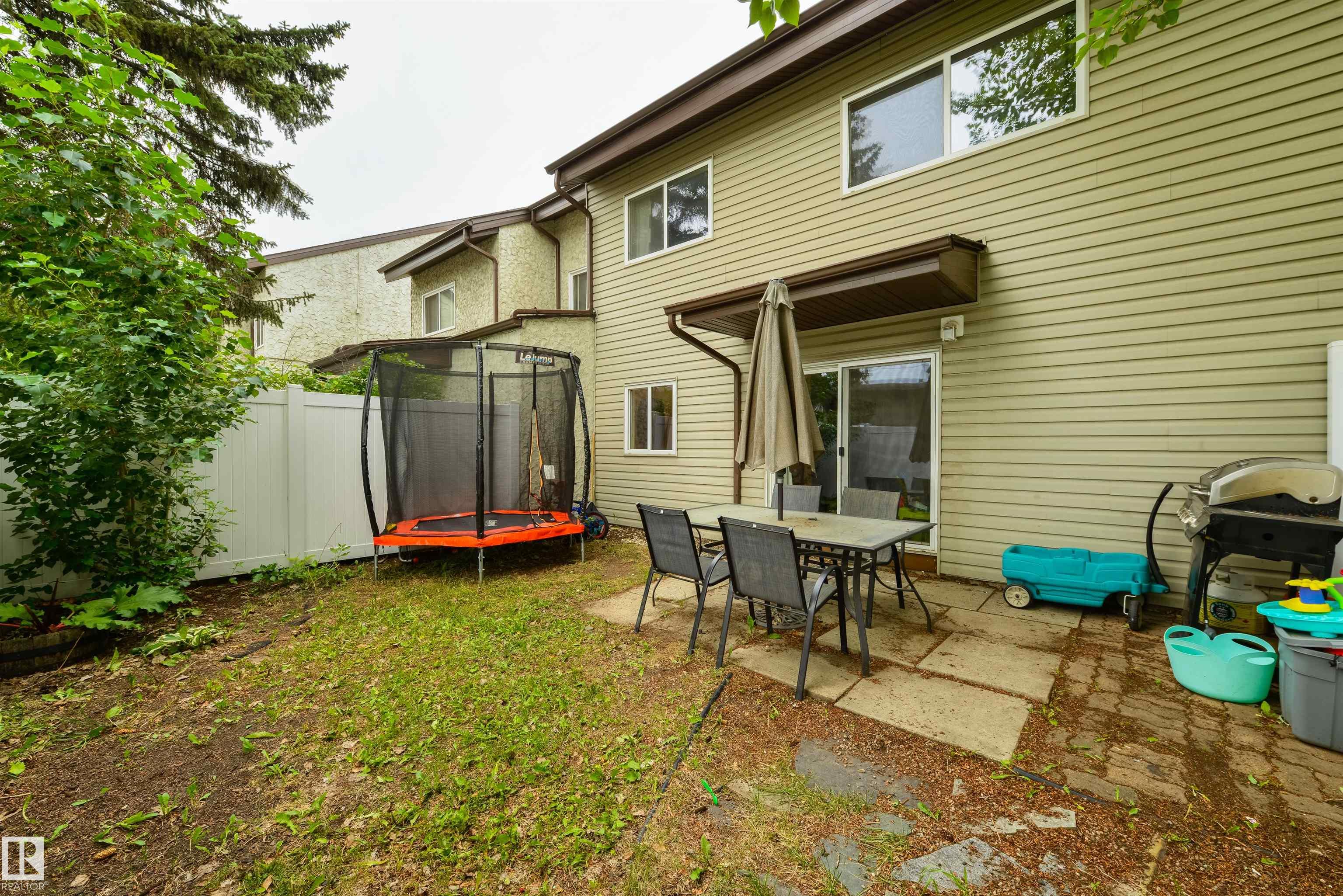 Photo 6 at 2B Meadowlark Village NW, West Meadowlark Park, Edmonton
