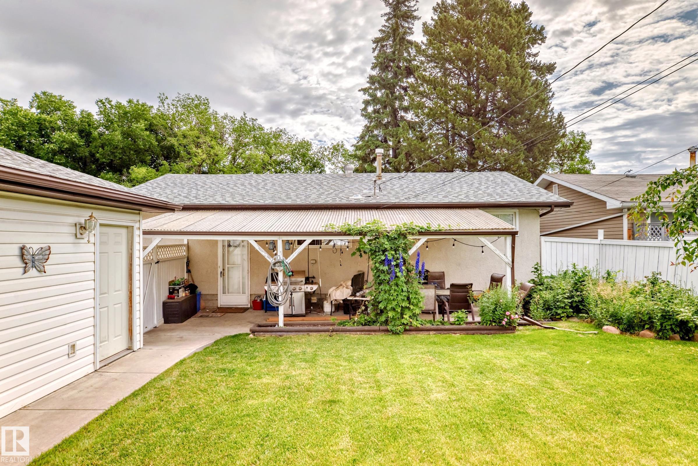 Photo 34 at 44 Grandin Road, Grandin, St. Albert