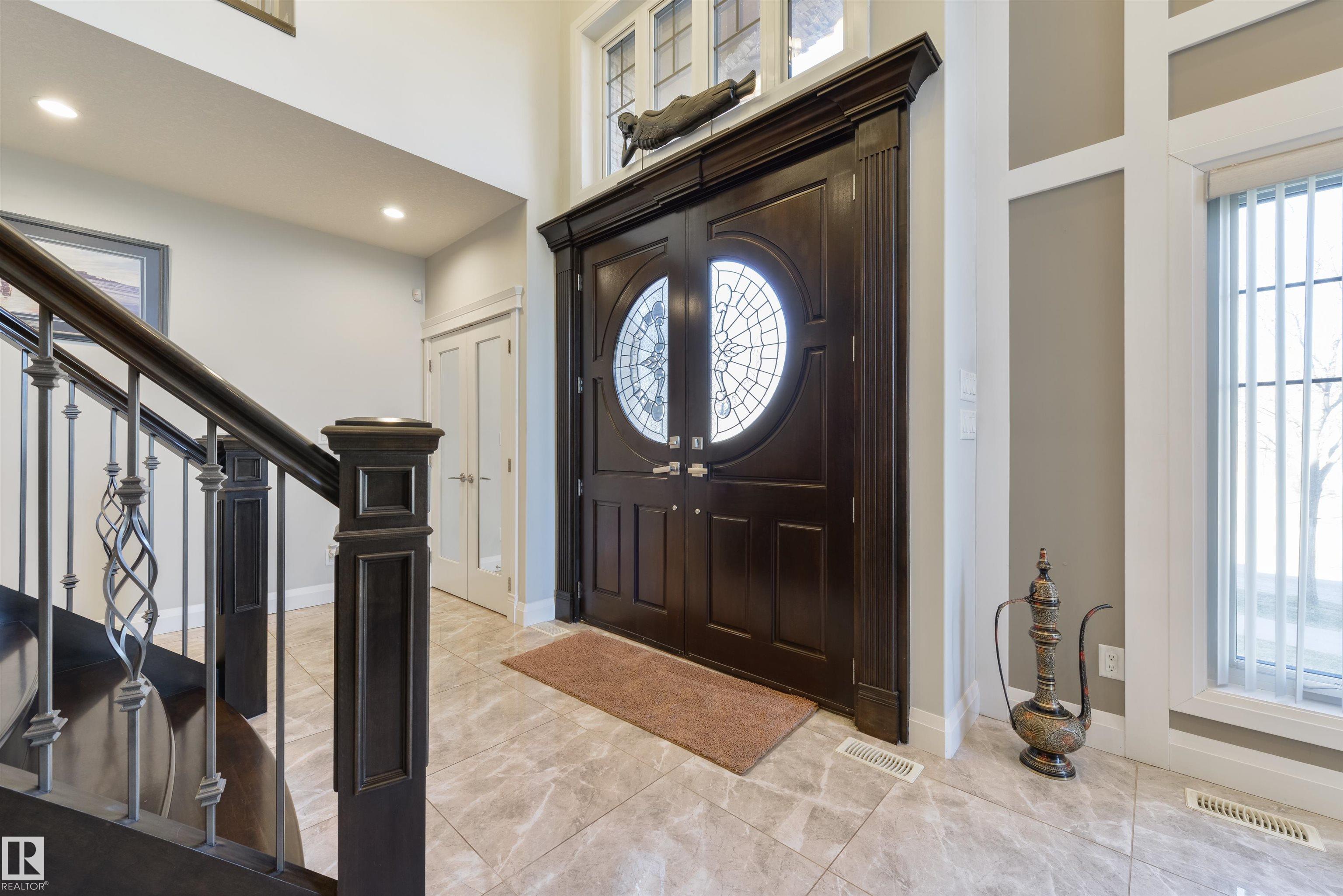 Photo 5 at 6111 56 Avenue, Eaglemont Heights, Beaumont
