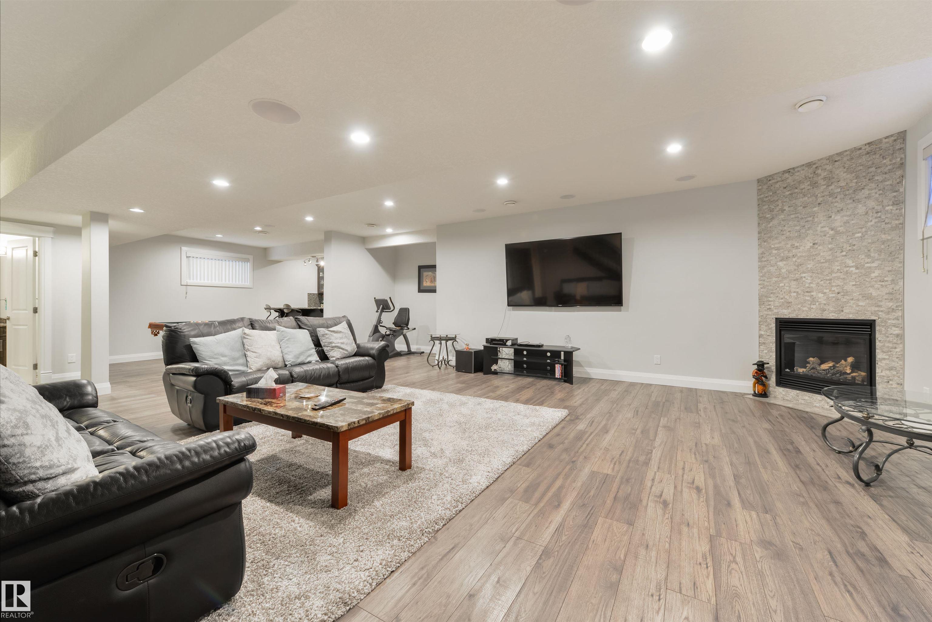 Photo 43 at 6111 56 Avenue, Eaglemont Heights, Beaumont