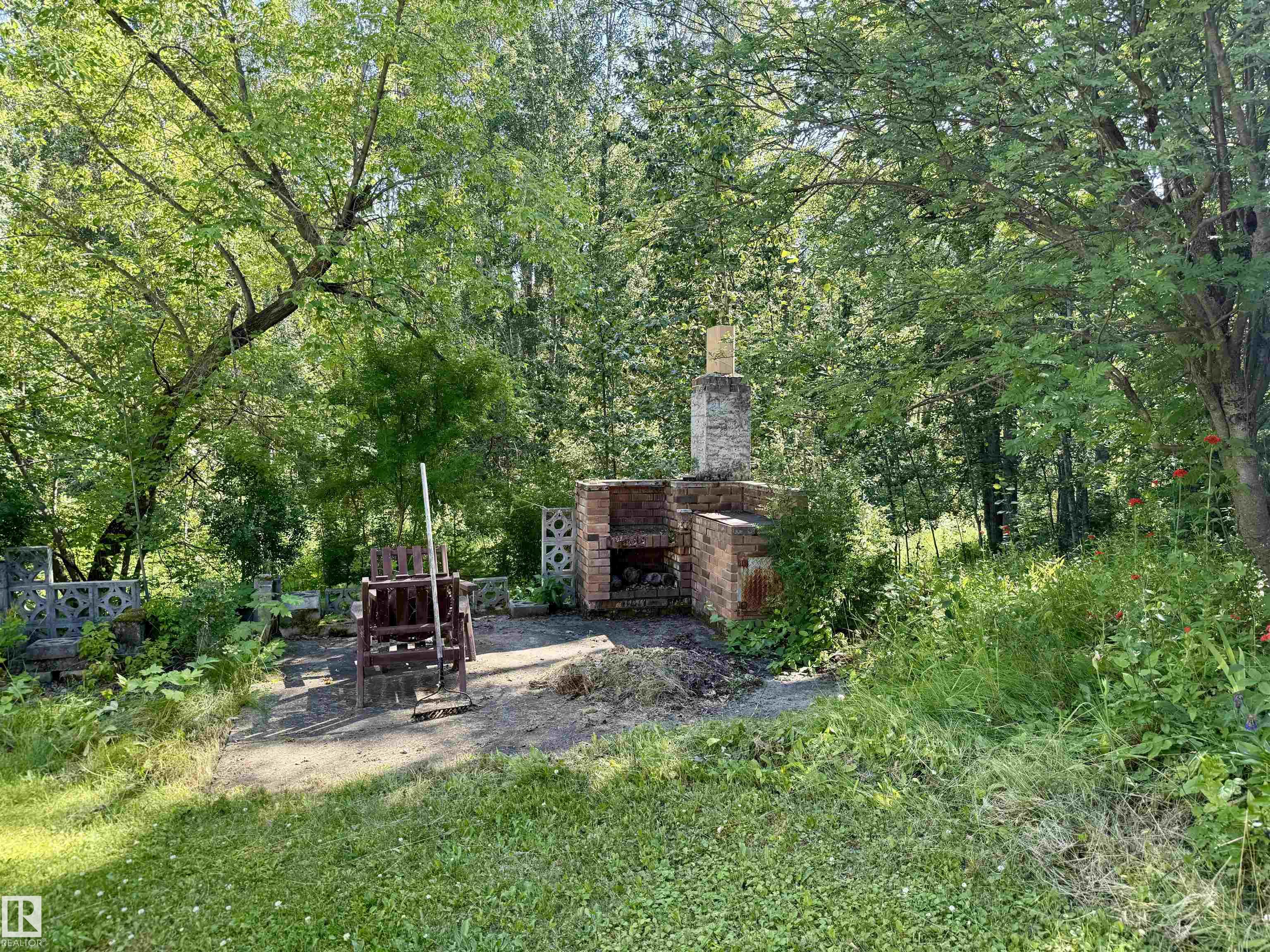 Photo 28 at 6 - 53301 Rge Road 32, Westland Park II, Rural Parkland County