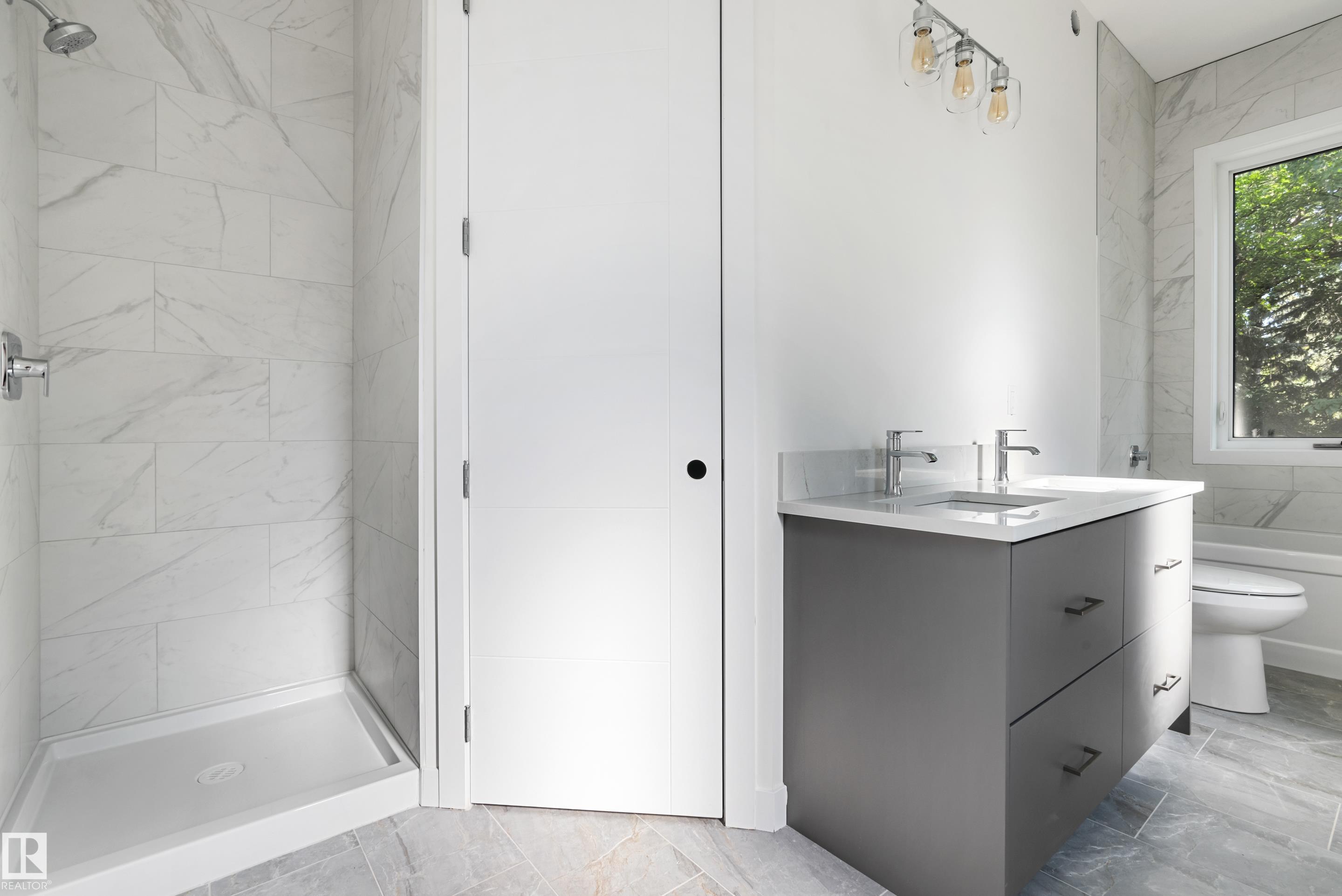 Photo 32 at 9807 90 Avenue NW, Strathcona, Edmonton