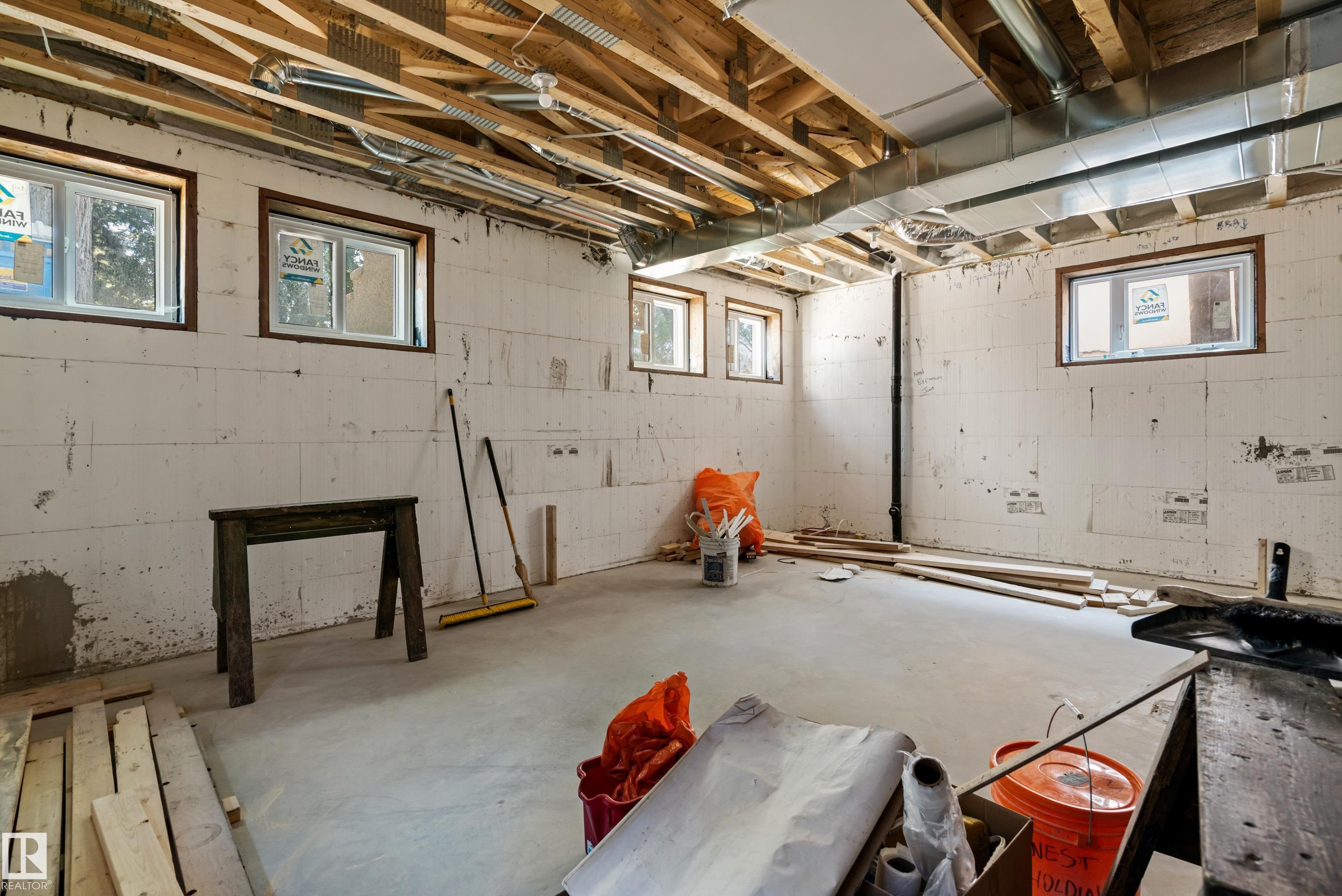 Photo 42 at 9807 90 Avenue NW, Strathcona, Edmonton