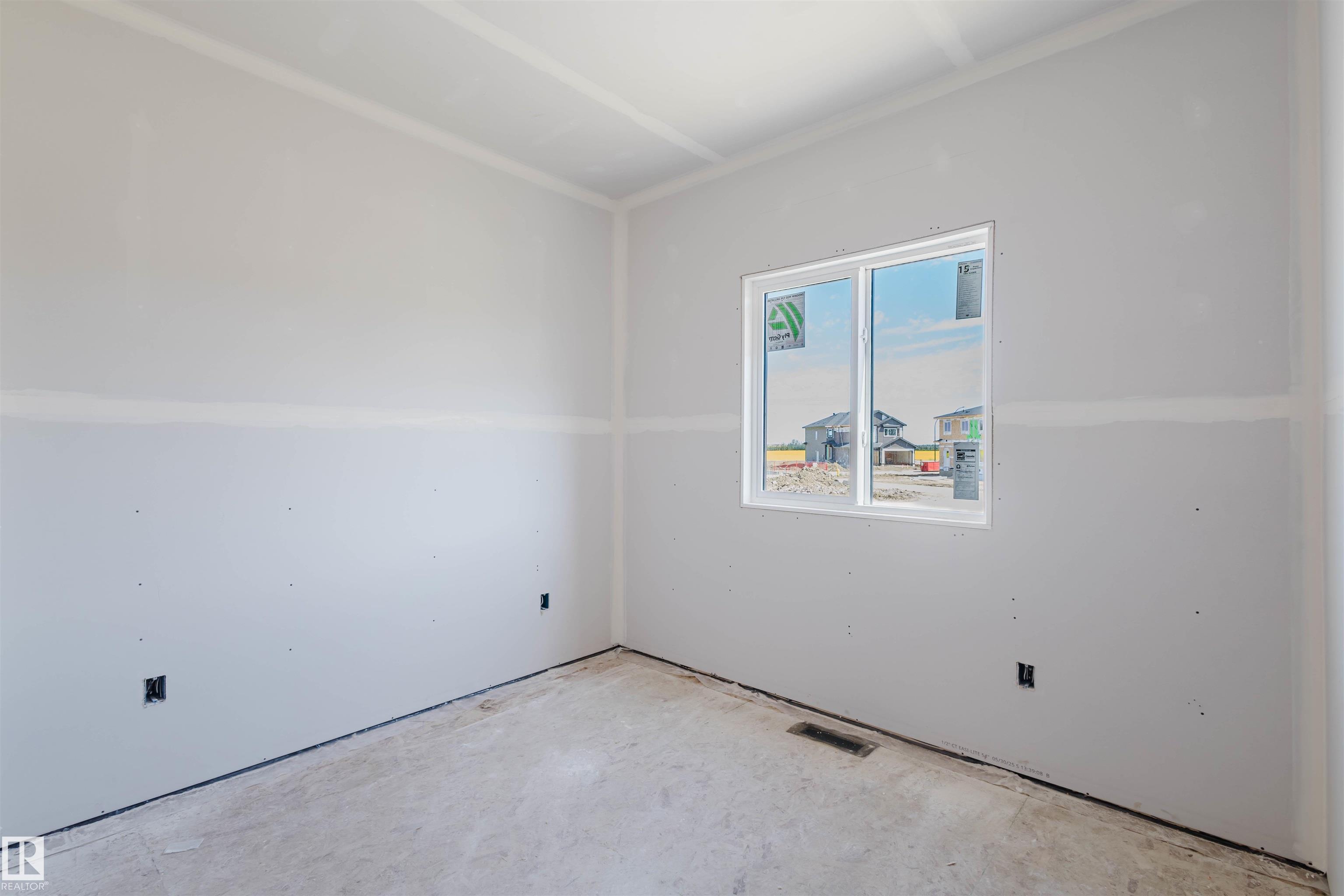 Photo 23 at 86 Penn Place, Prescott, Spruce Grove