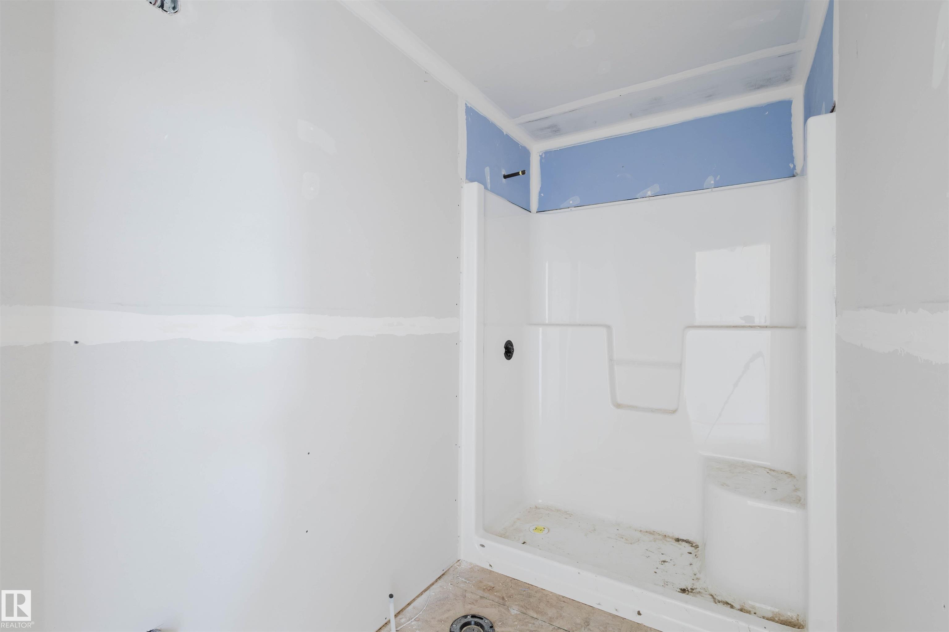 Photo 36 at 86 Penn Place, Prescott, Spruce Grove