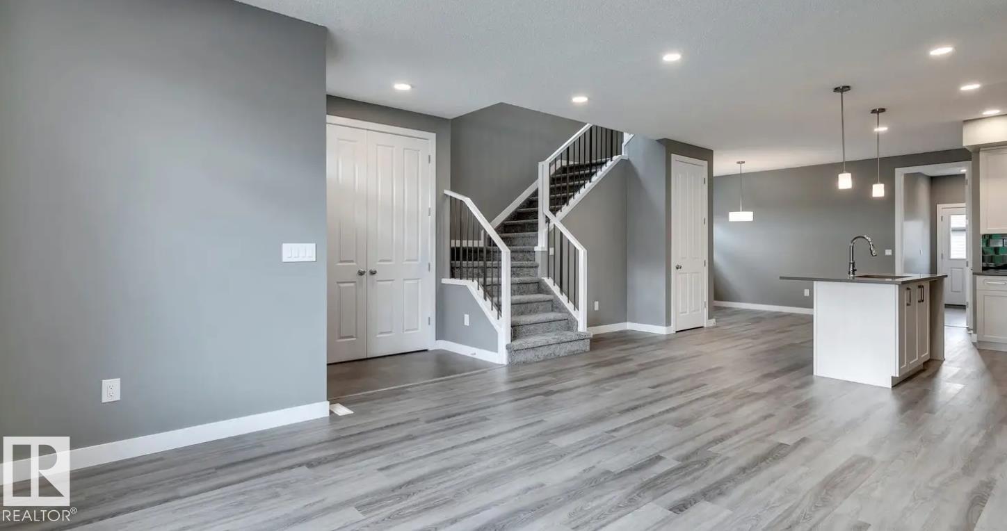 Photo 4 at 5412 69 Street, Elan, Beaumont