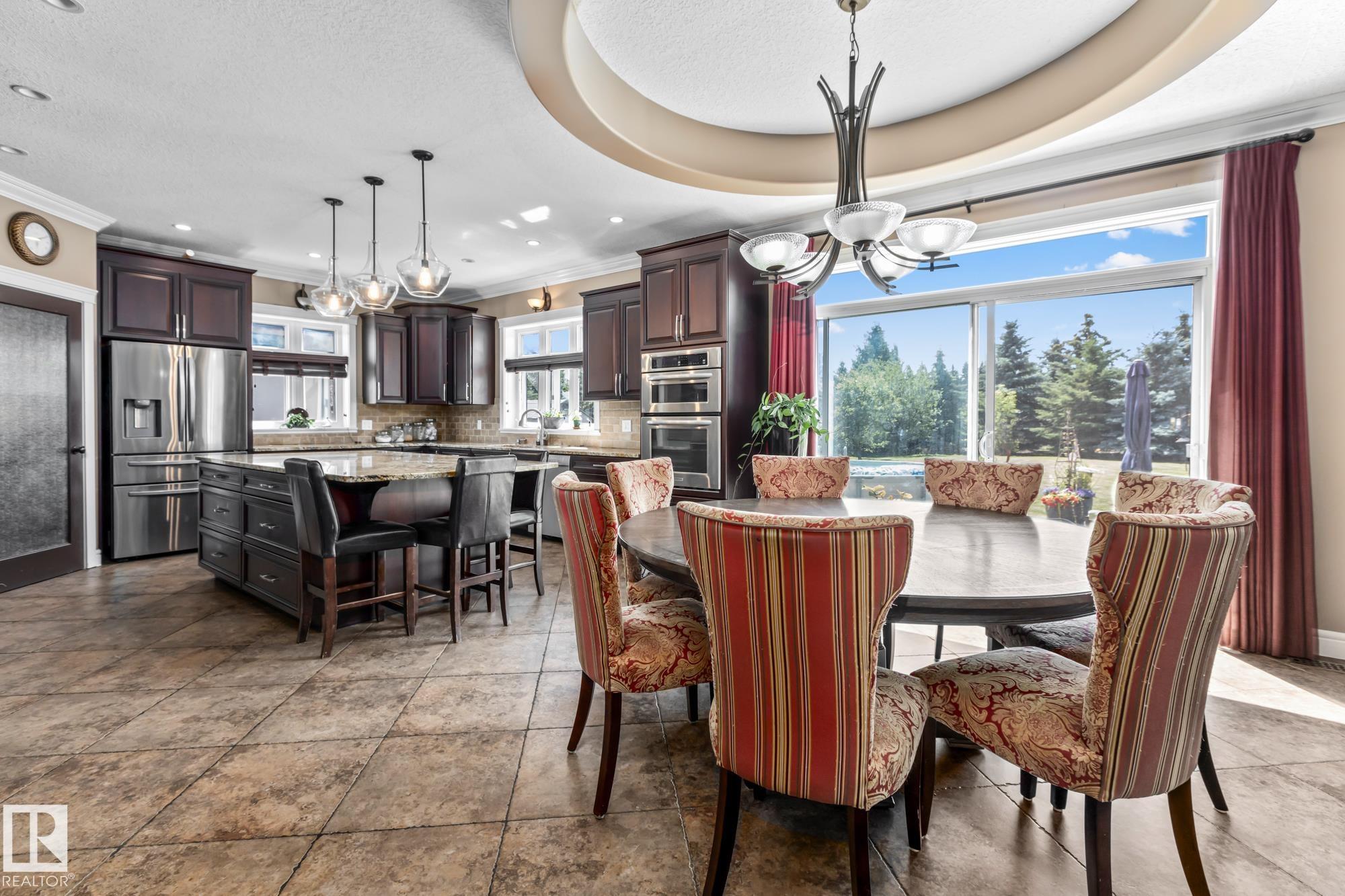 Photo 16 at 577 Manor Pointe Court, Upper Manor Pointe, Rural Sturgeon County