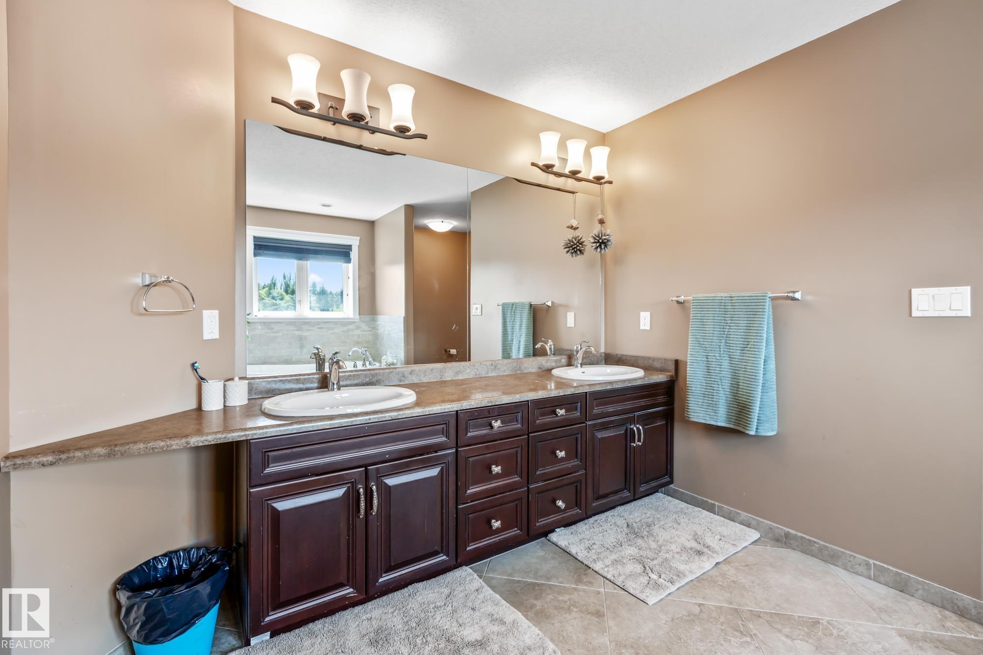 Photo 32 at 577 Manor Pointe Court, Upper Manor Pointe, Rural Sturgeon County