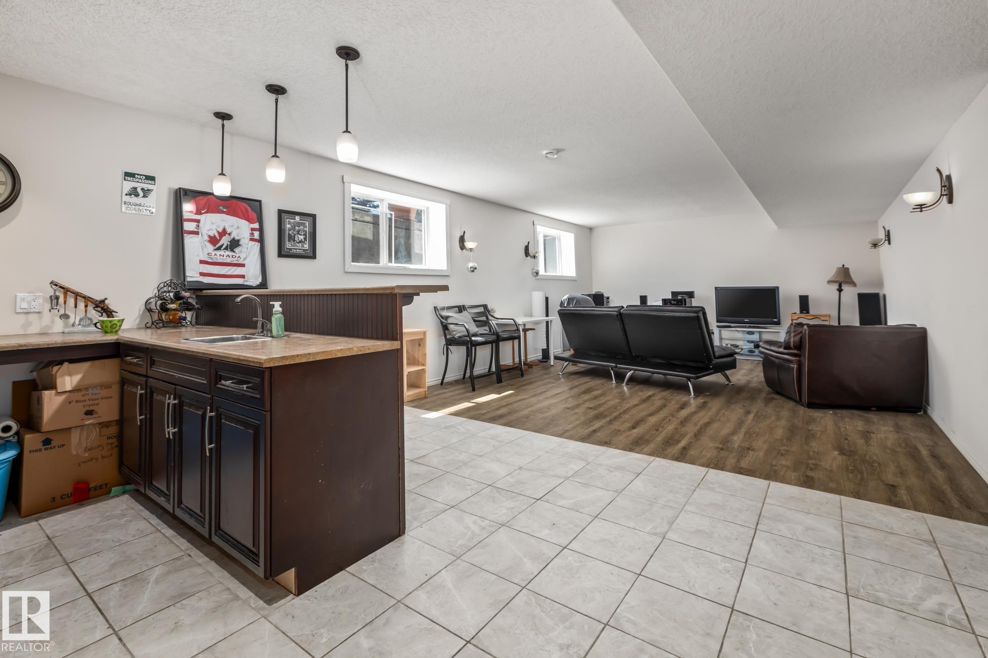 Photo 44 at 577 Manor Pointe Court, Upper Manor Pointe, Rural Sturgeon County