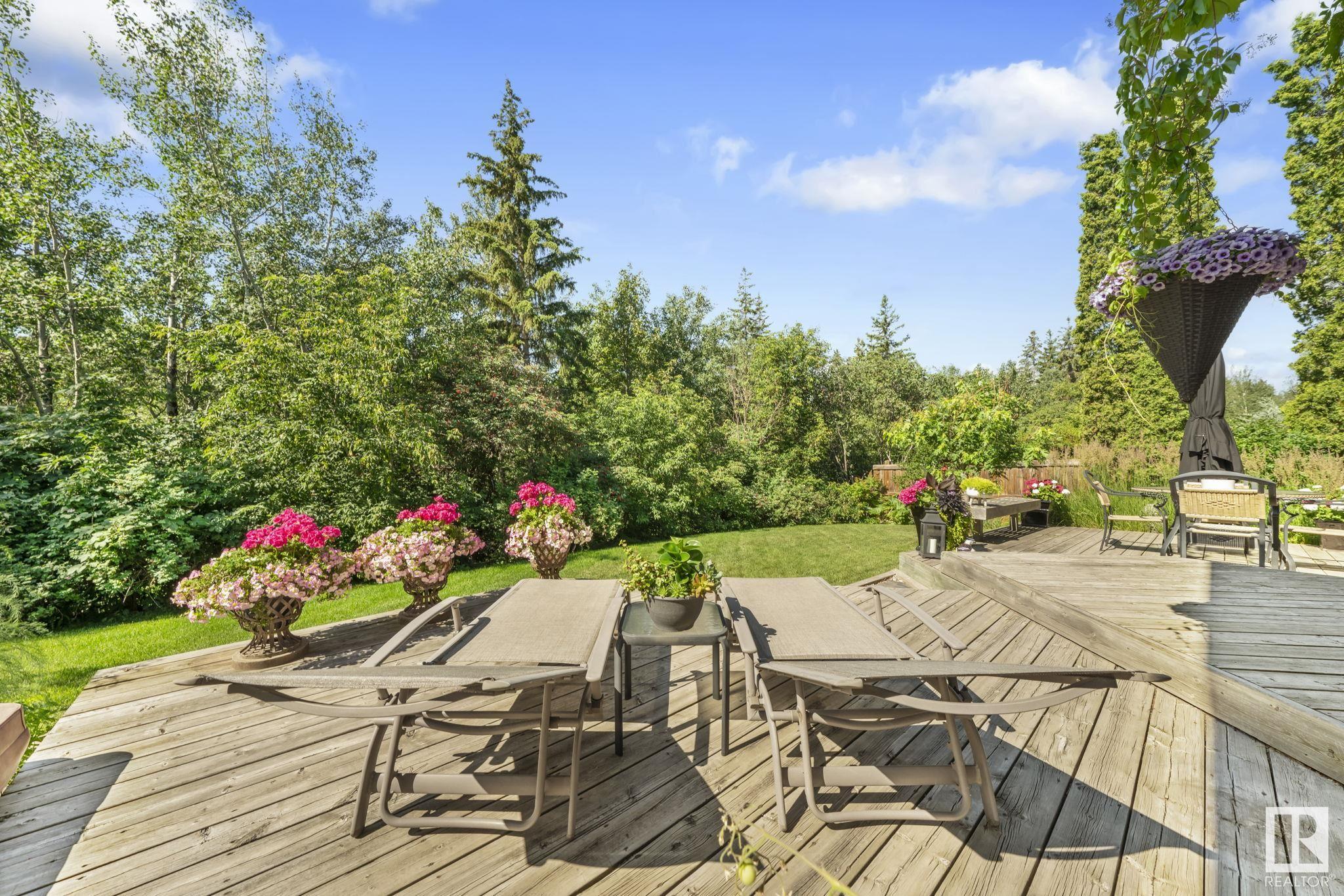 http://cdnparap120.paragonrels.com/ParagonImages/Property/p12/RAE/225361156/22/0/0/bd50a7b1fed96dd3f00beb4598e4a2cb/1/3f852876a9f2990f1f609671c43acf13/225361156-edc955bd-b6e6-4c09-b0eb-866867137ed8.JPG