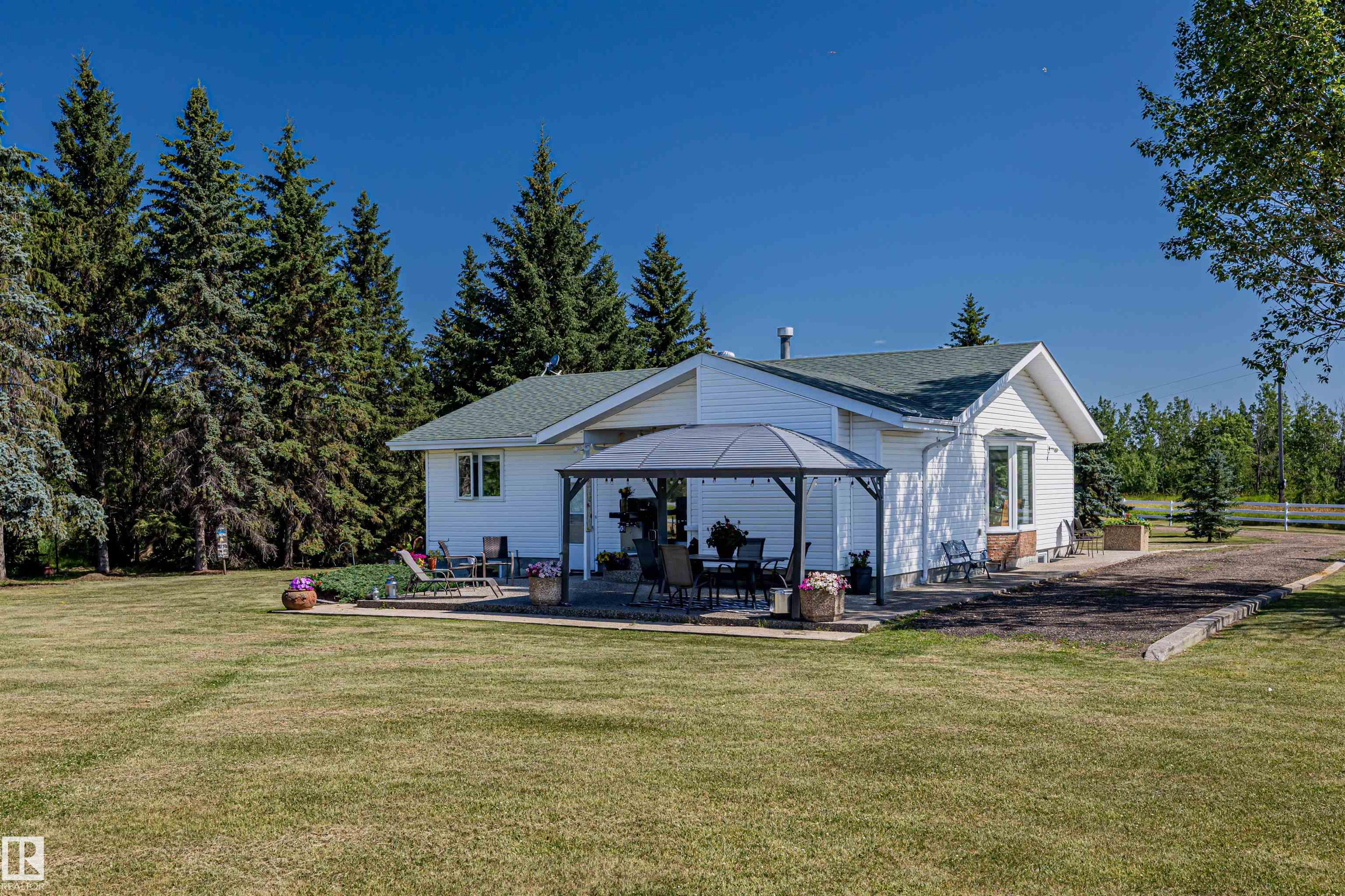 Photo 41 at 21341 Twp Road 534, None, Rural Strathcona County