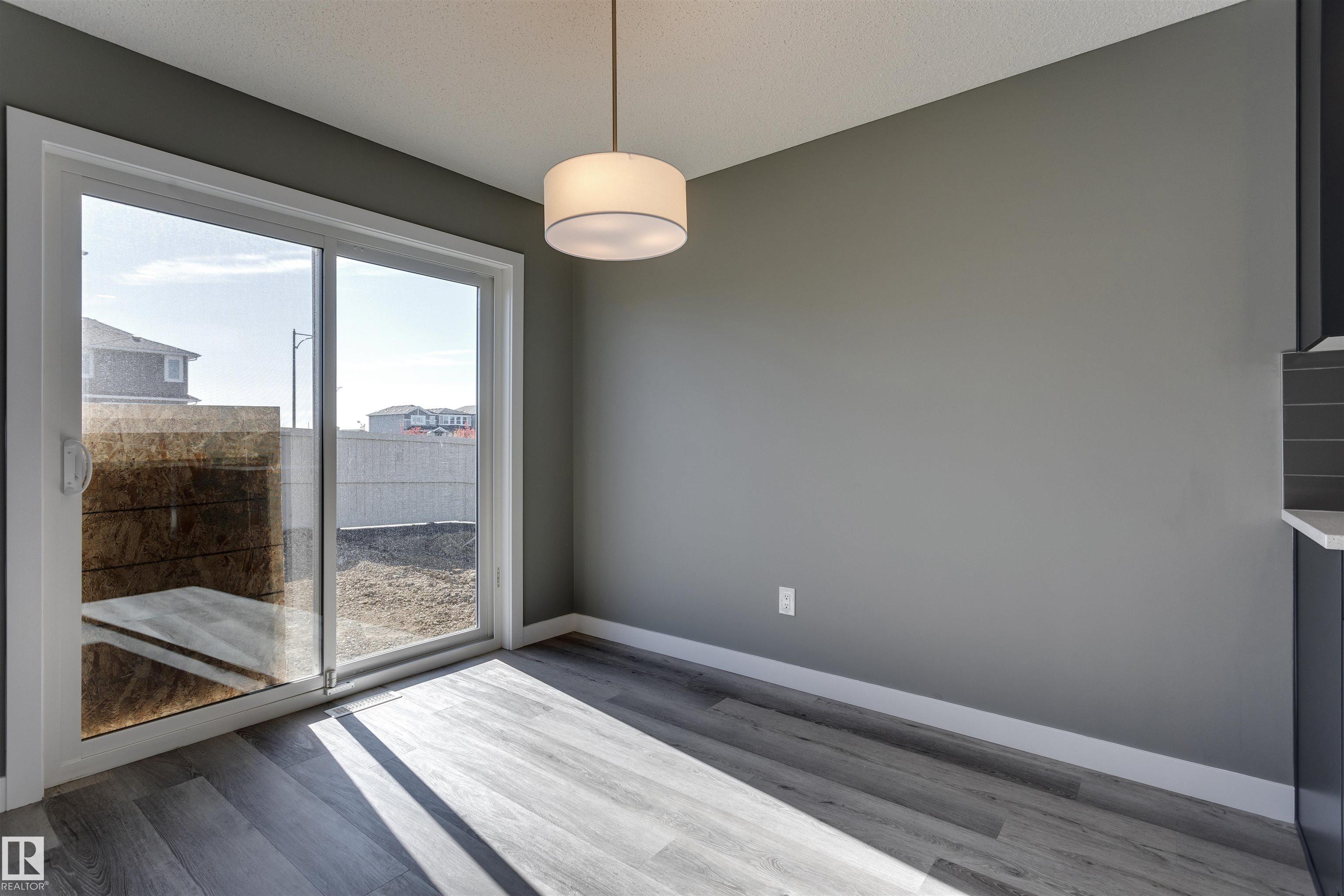 Photo 9 at 7122 52 Avenue, Elan, Beaumont