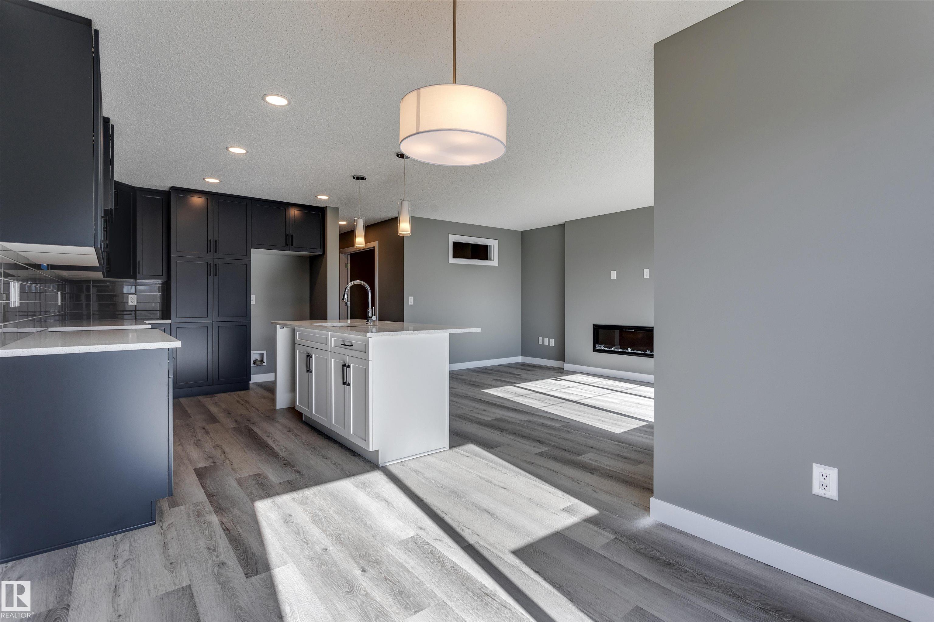 Photo 10 at 7122 52 Avenue, Elan, Beaumont