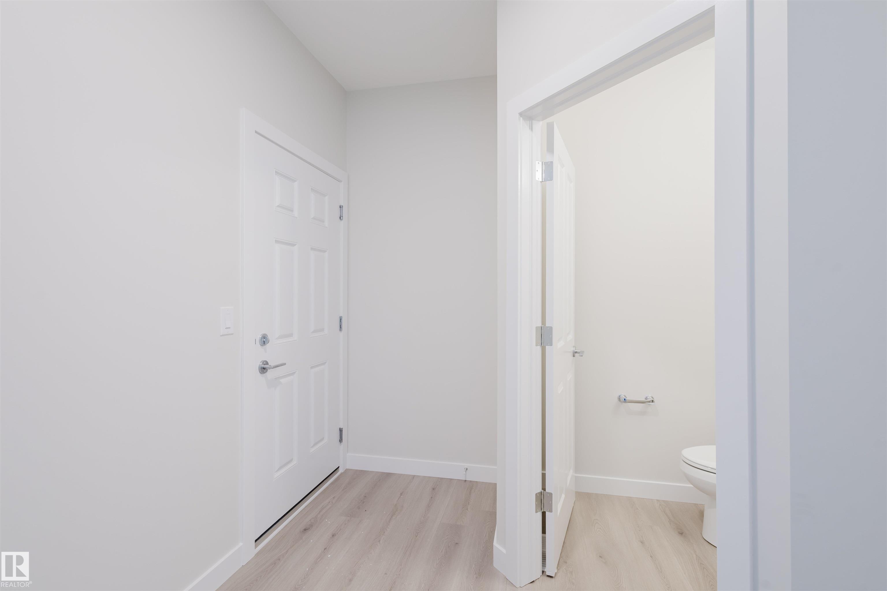 Photo 4 at 5107 71 Street, Elan, Beaumont
