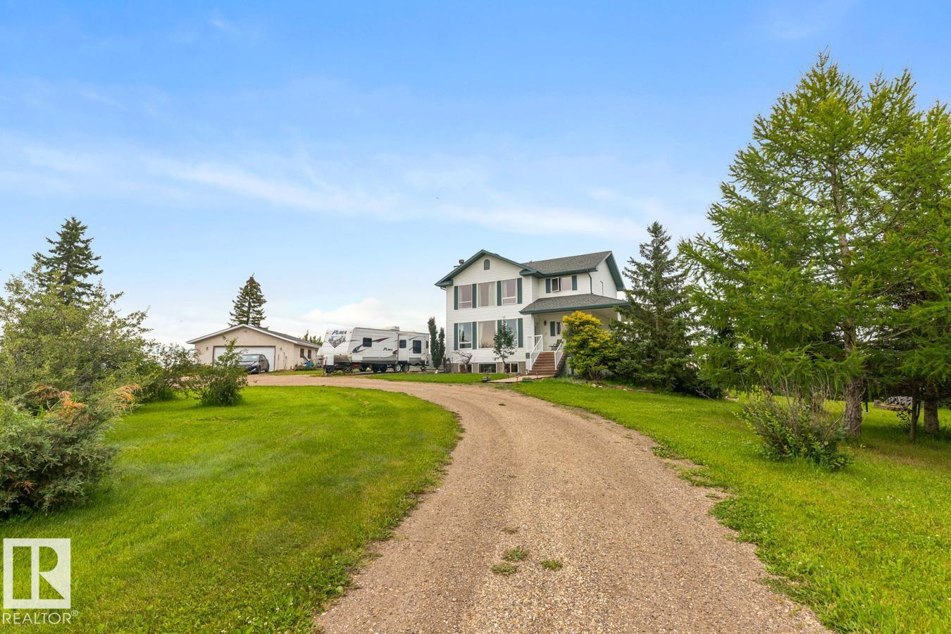 Photo 4 at 51433 Rge Road 232, None, Rural Strathcona County