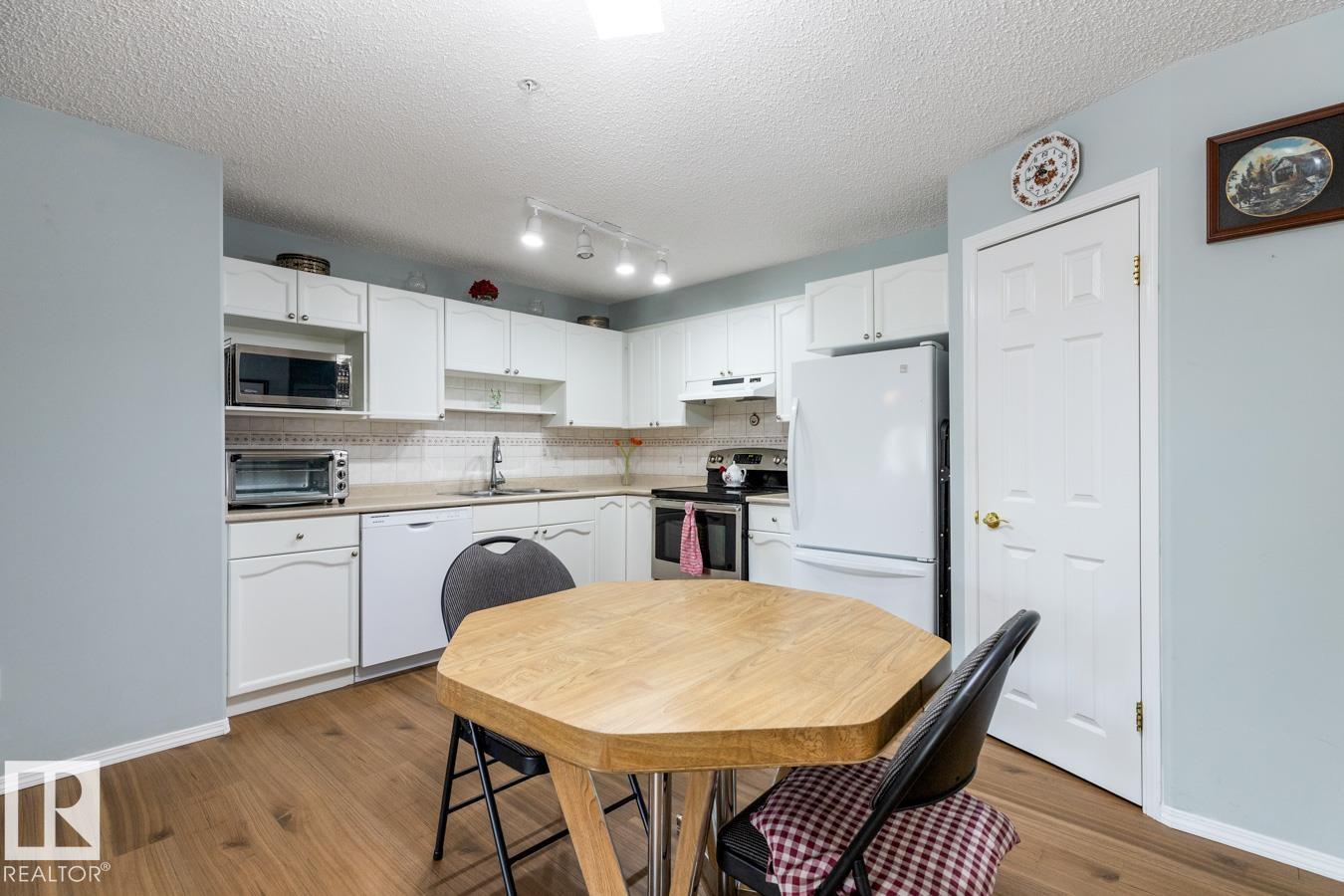 Photo 7 at 301 - 5116 49 Avenue, Linsford Park, Leduc