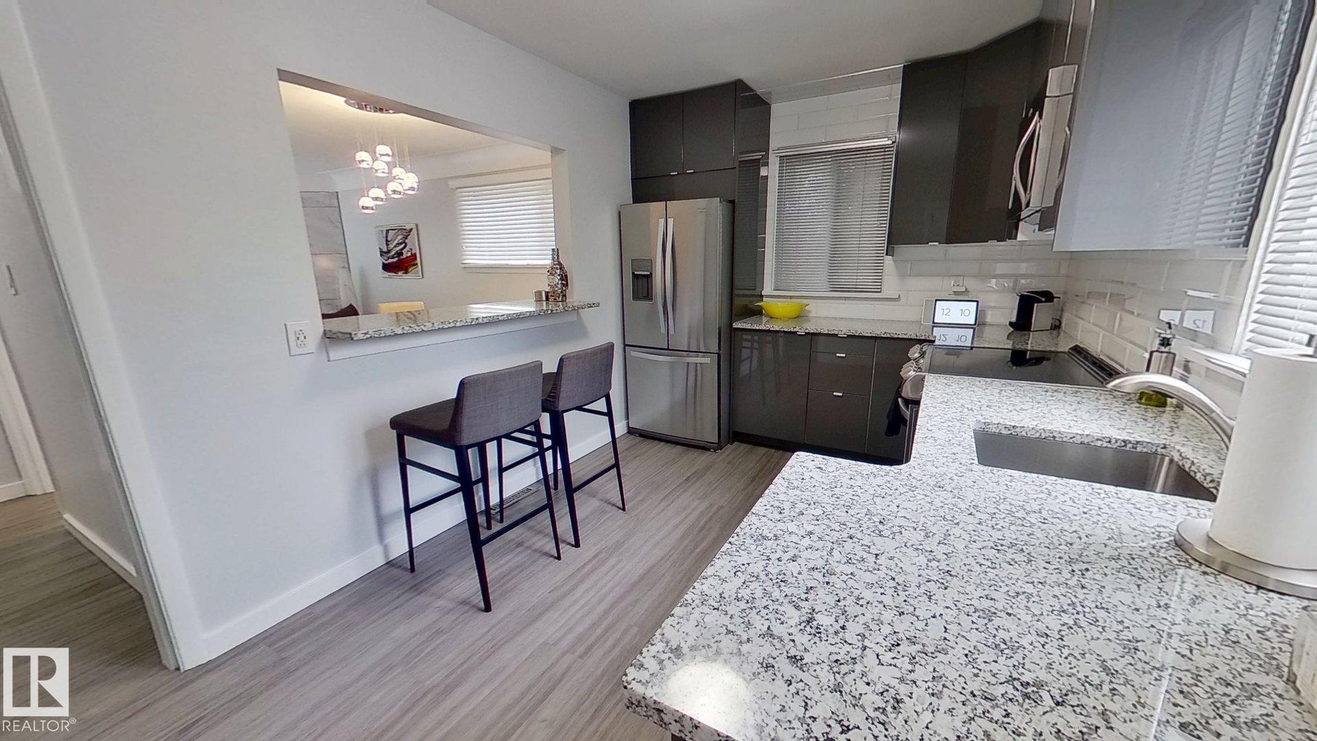 Picture for 11708 130 ST NW