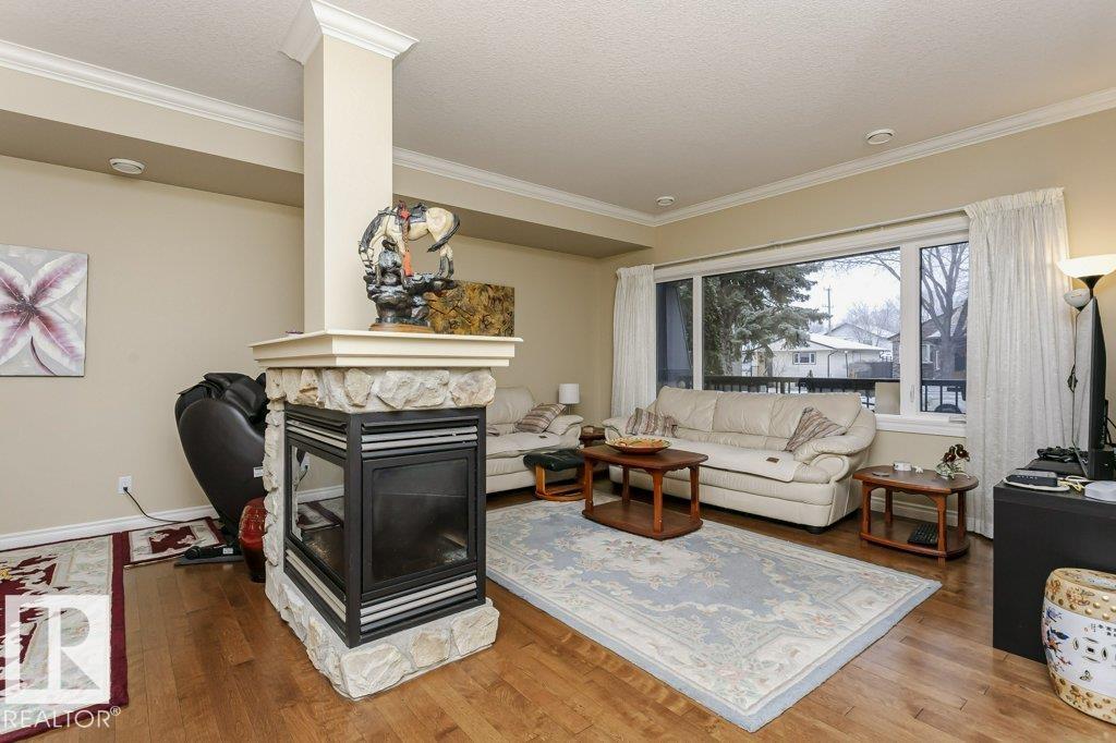 Photo 12 at 10511 76 Street NW, Forest Heights, Edmonton