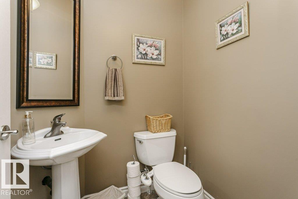 Photo 25 at 10511 76 Street NW, Forest Heights, Edmonton