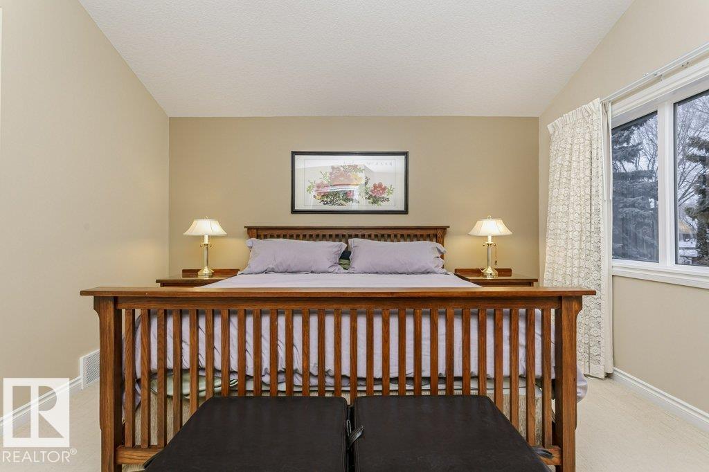 Photo 29 at 10511 76 Street NW, Forest Heights, Edmonton
