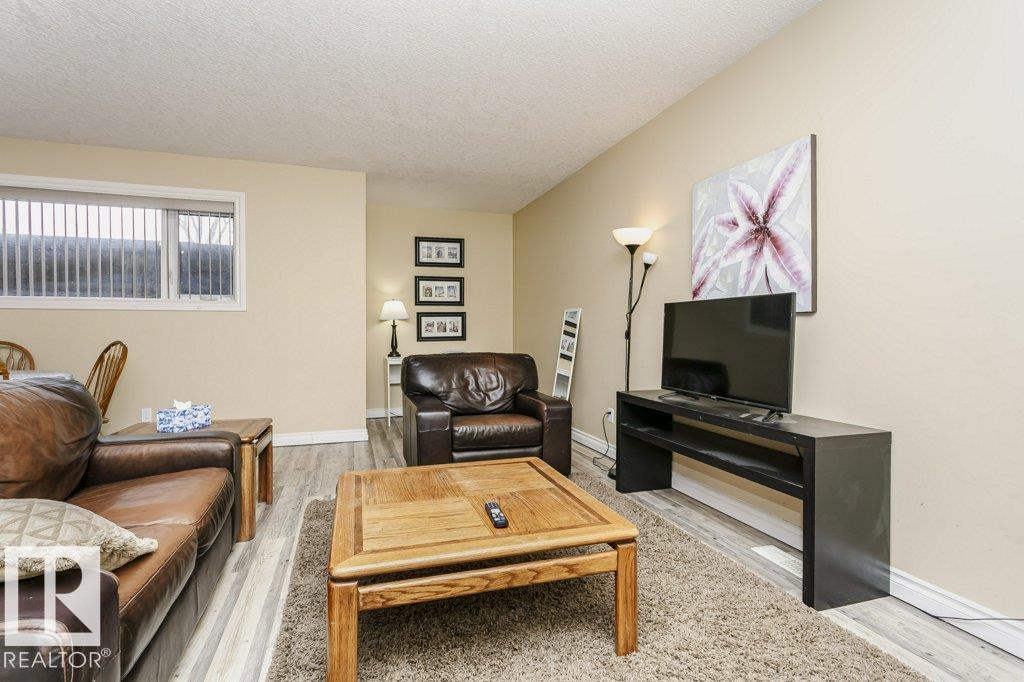 Photo 38 at 10511 76 Street NW, Forest Heights, Edmonton