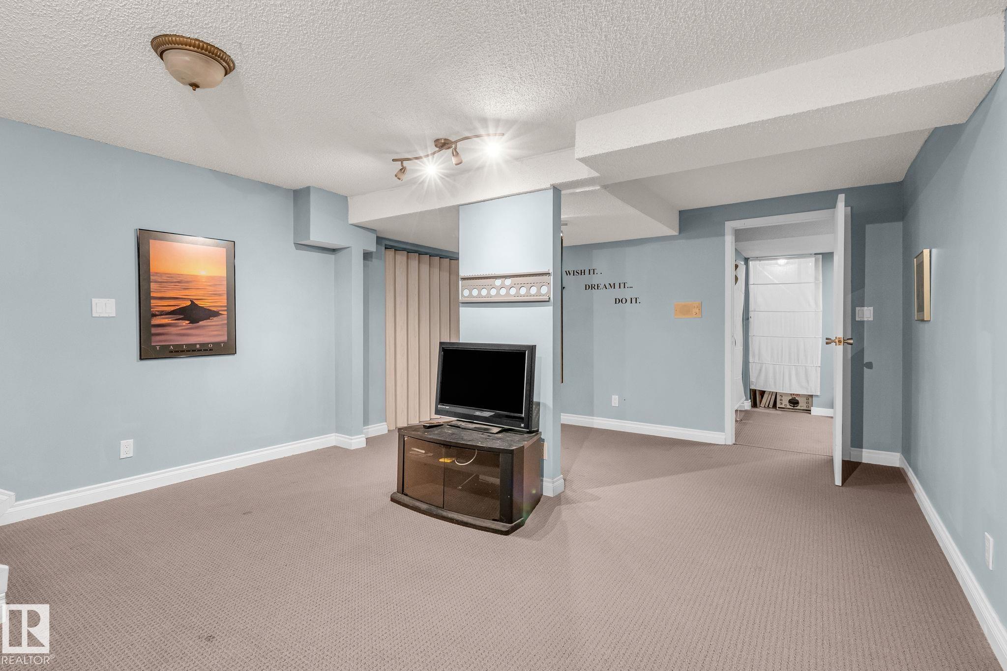 Photo 42 at 122 Village downs, Village on the Lake, Sherwood Park