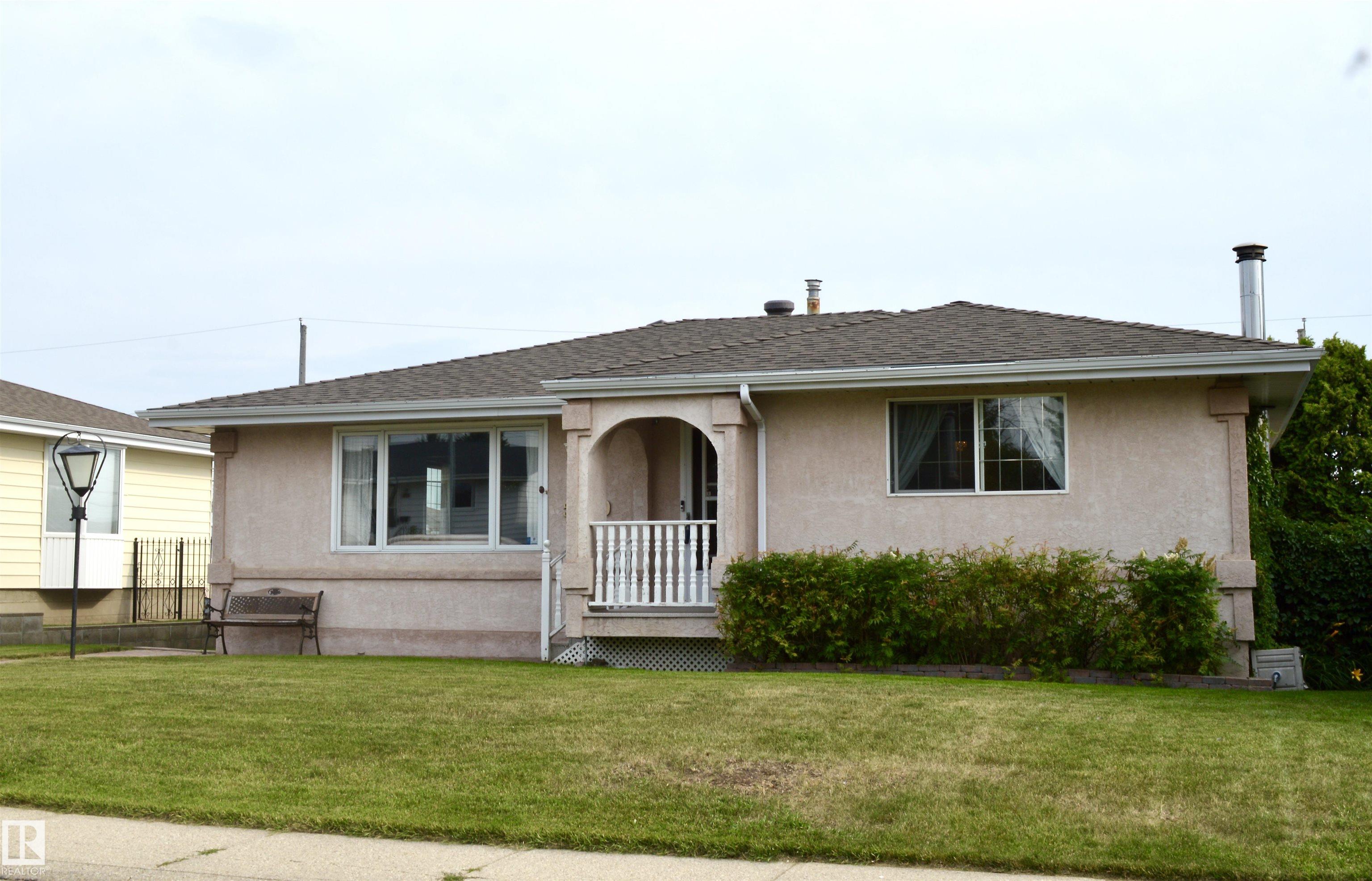 5619 140a Avenue NW, York, Edmonton 