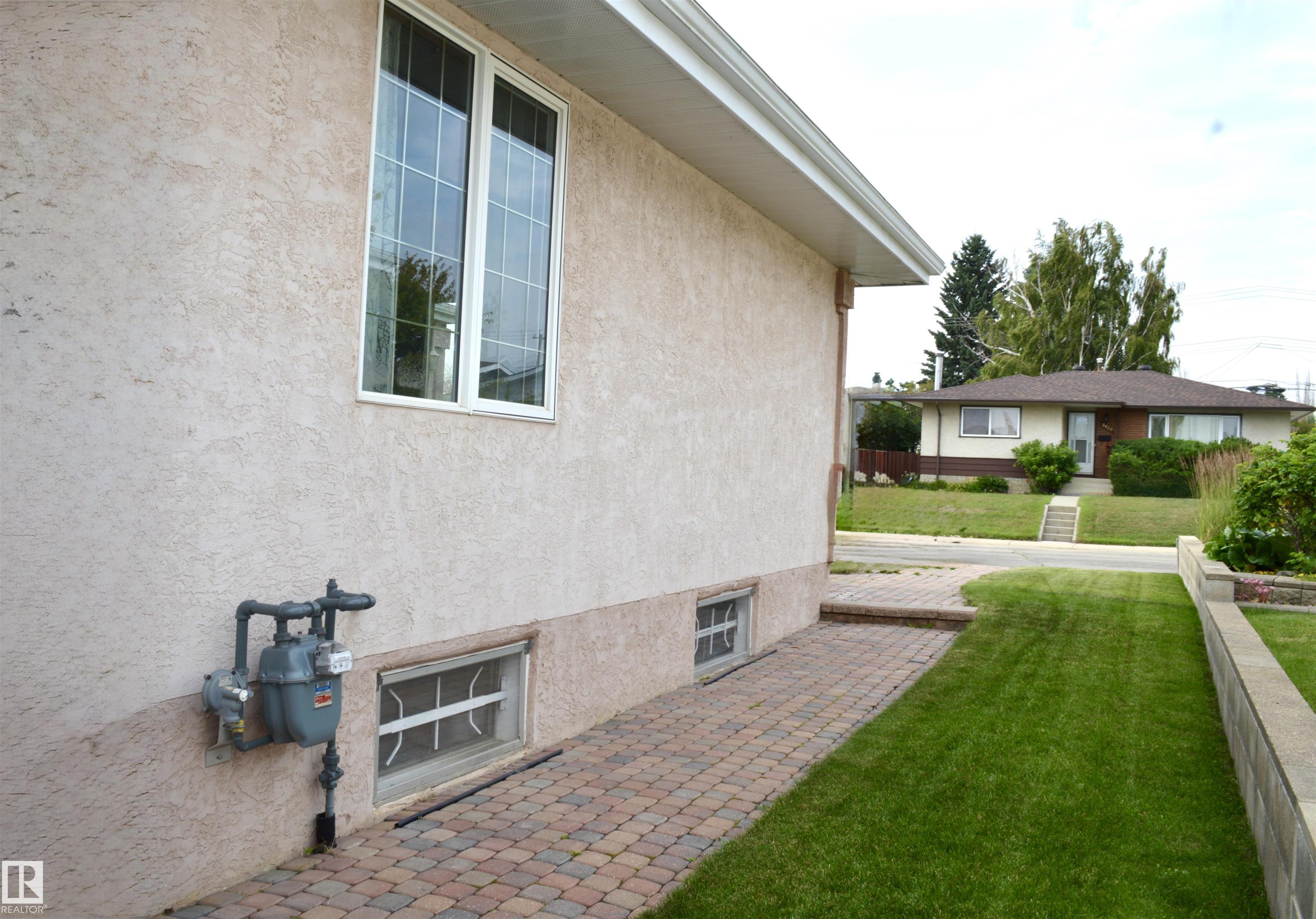 Photo 50 at 5619 140a Avenue NW, York, Edmonton
