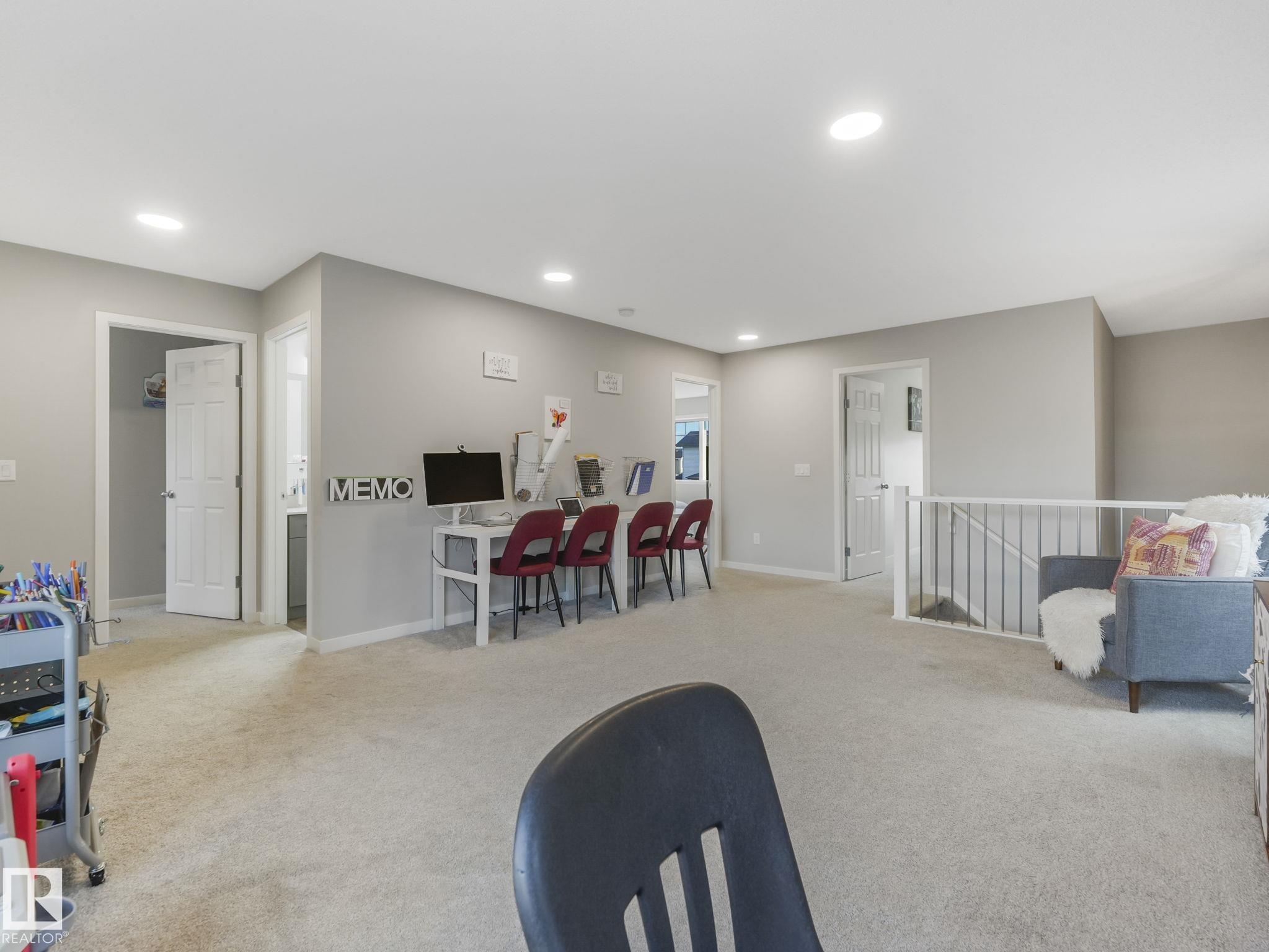 Photo 23 at 10 Autumnwood Crescent, Aspen Glen, Spruce Grove