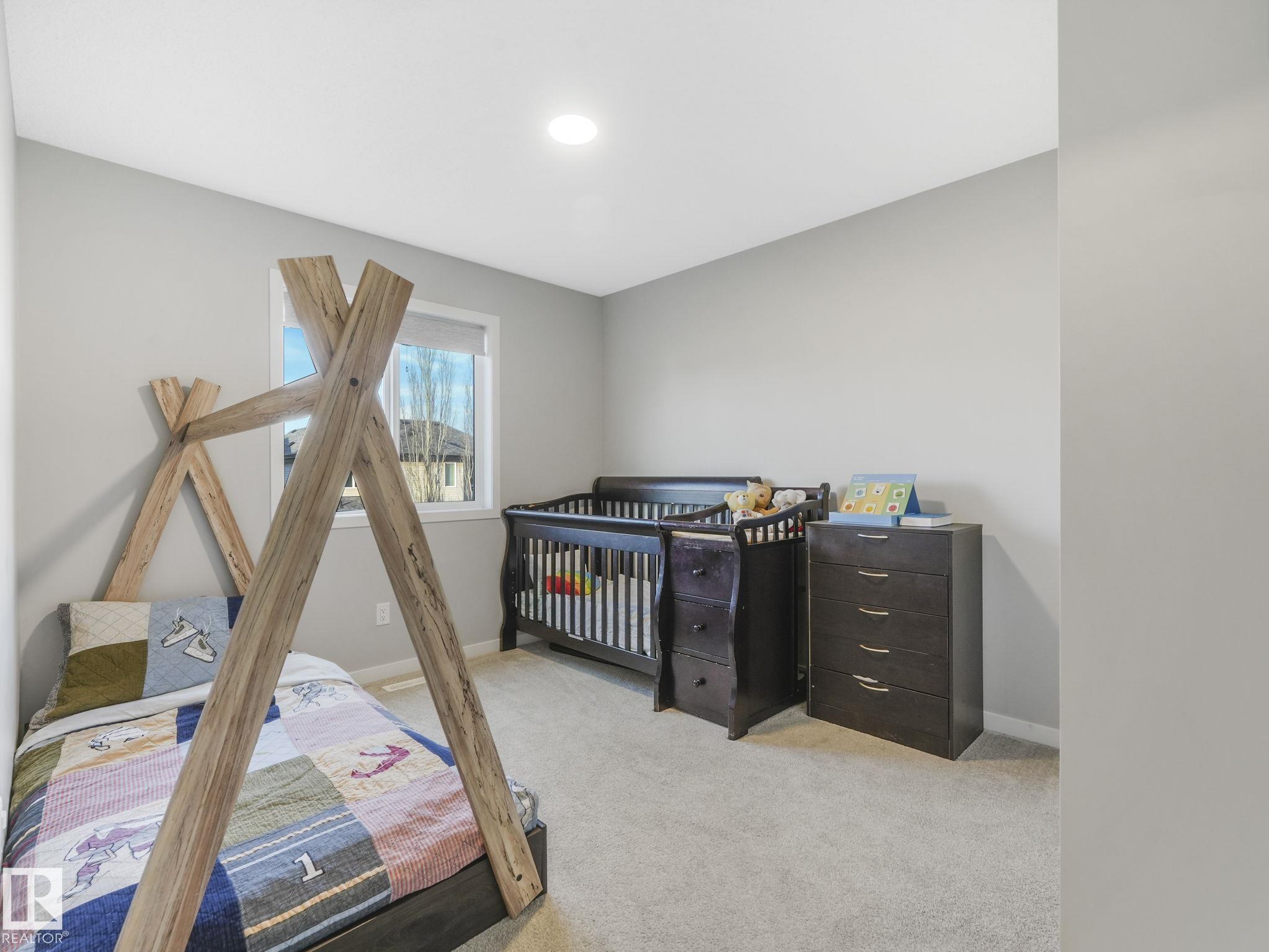 Photo 37 at 10 Autumnwood Crescent, Aspen Glen, Spruce Grove