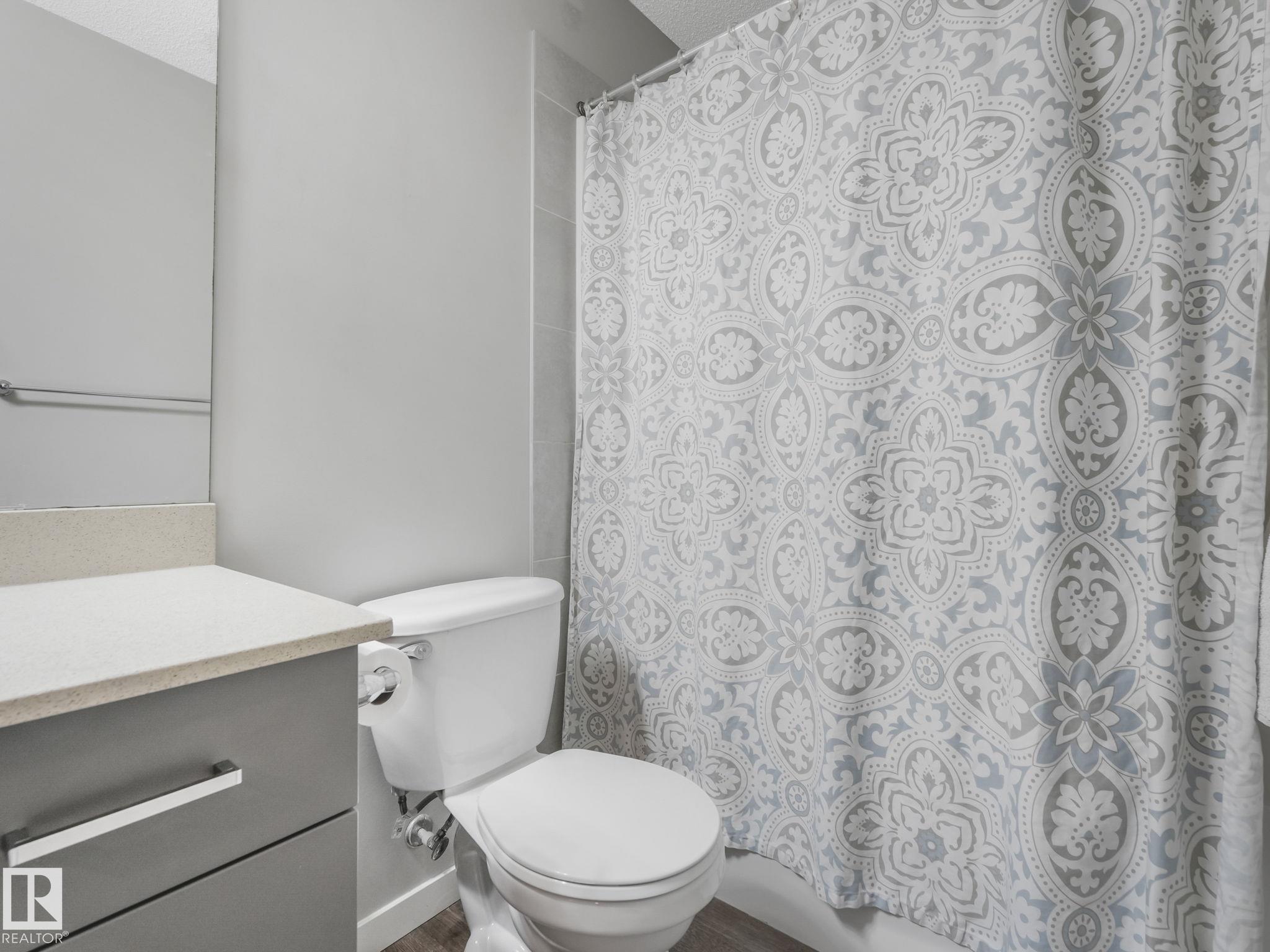 Photo 42 at 10 Autumnwood Crescent, Aspen Glen, Spruce Grove