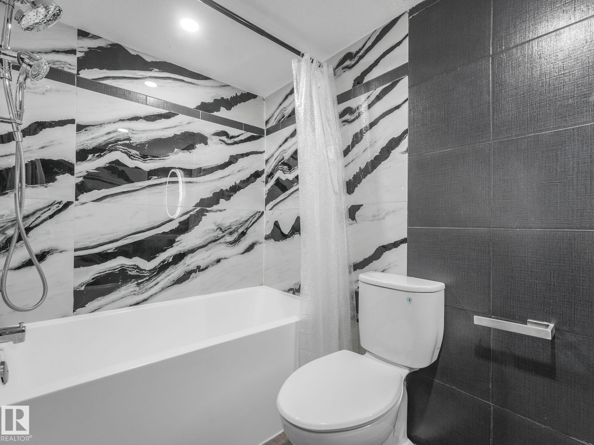 Photo 61 at 10 Autumnwood Crescent, Aspen Glen, Spruce Grove