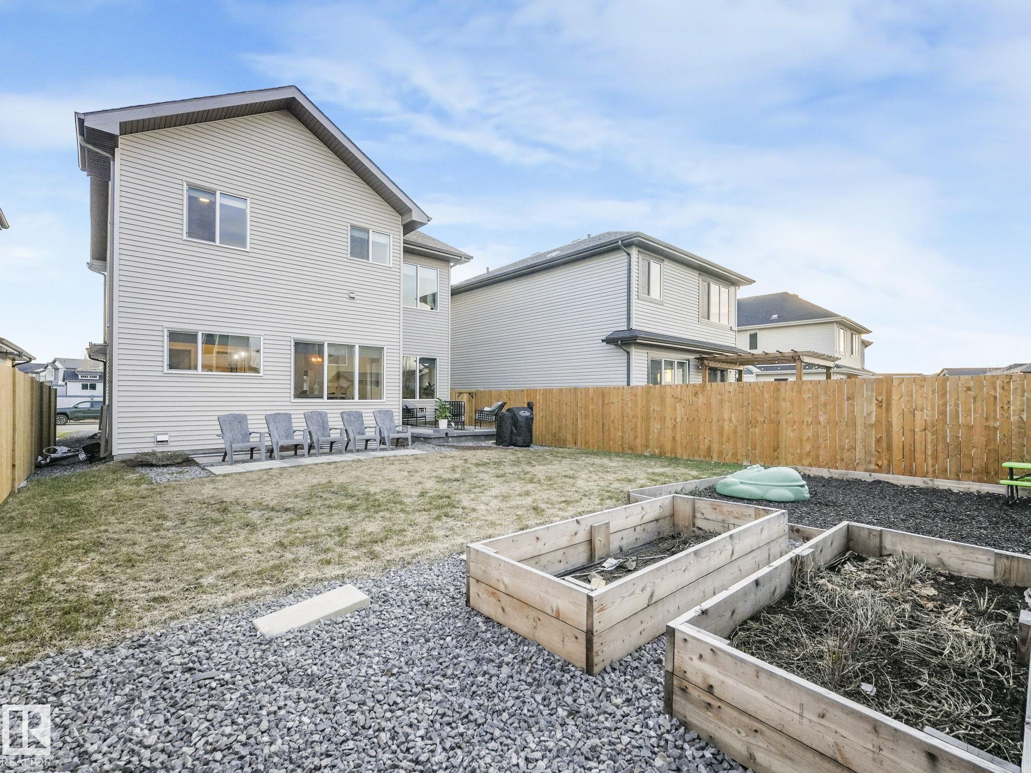 Photo 68 at 10 Autumnwood Crescent, Aspen Glen, Spruce Grove