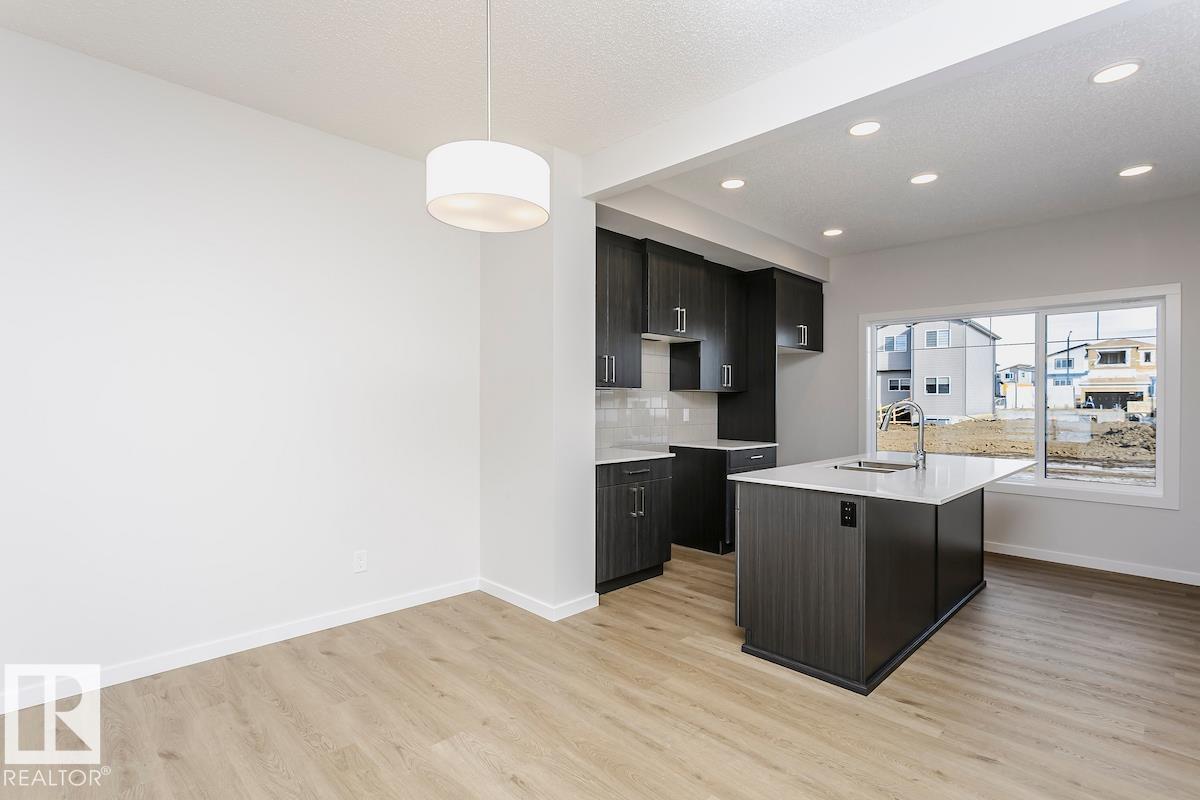Photo 5 at 310 Hawthorn Way, Woodbend, Leduc