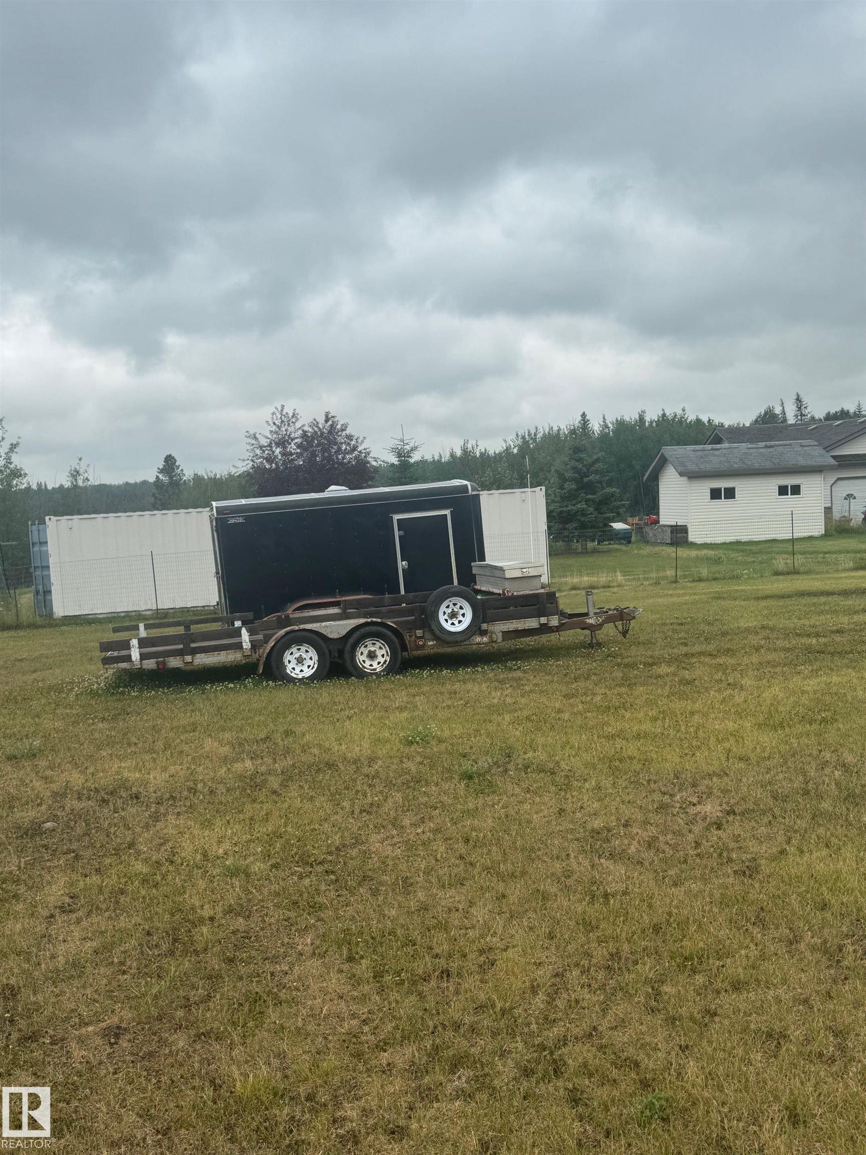 Photo 3 at 12 - 50525 Rge Road 21, Twin Ravines, Rural Parkland County
