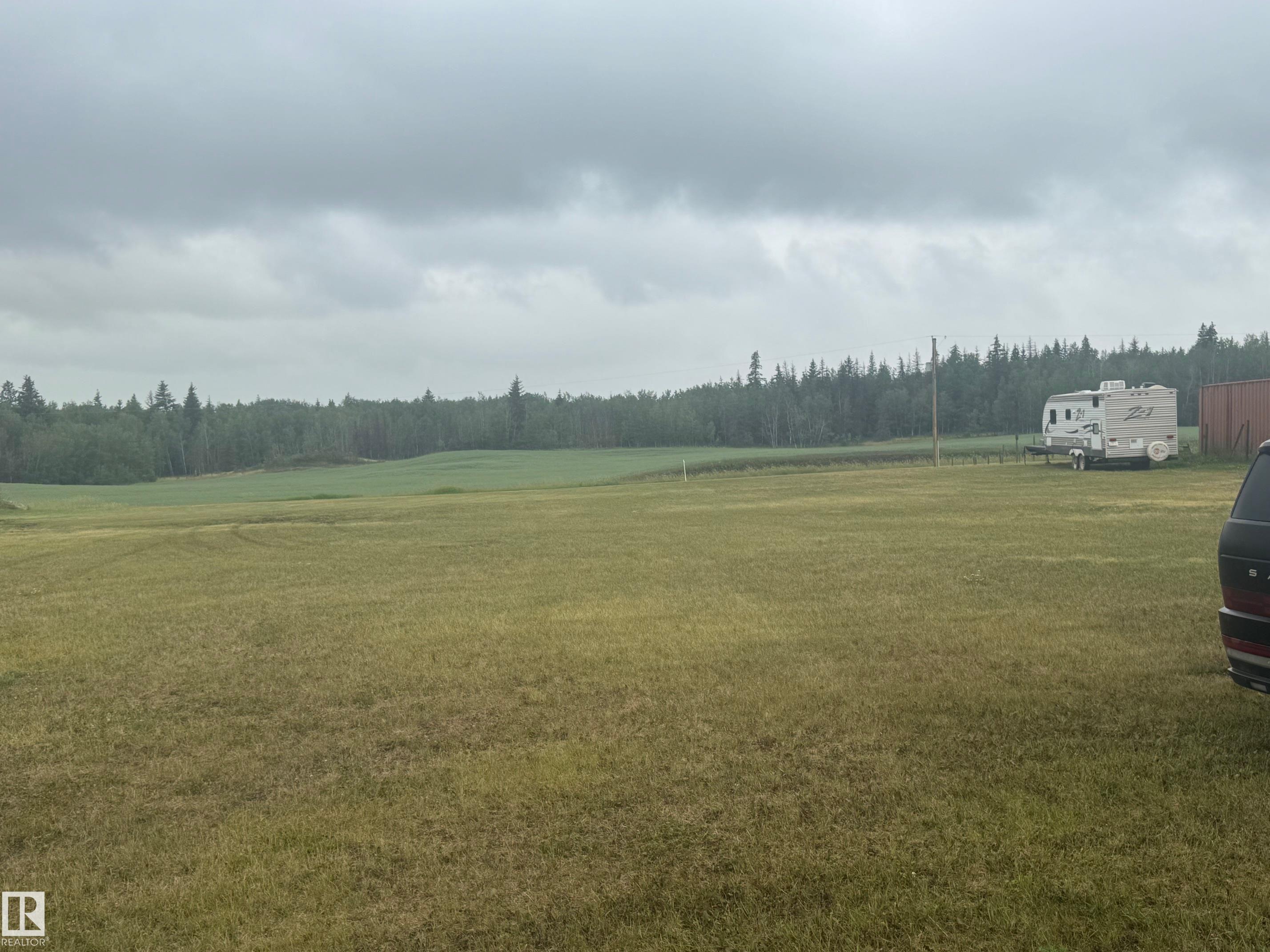 Photo 4 at 12 - 50525 Rge Road 21, Twin Ravines, Rural Parkland County
