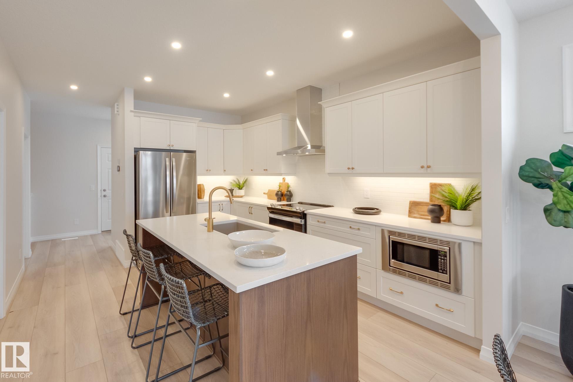 Photo 11 at 166 Stonehouse Way, Southfork, Leduc