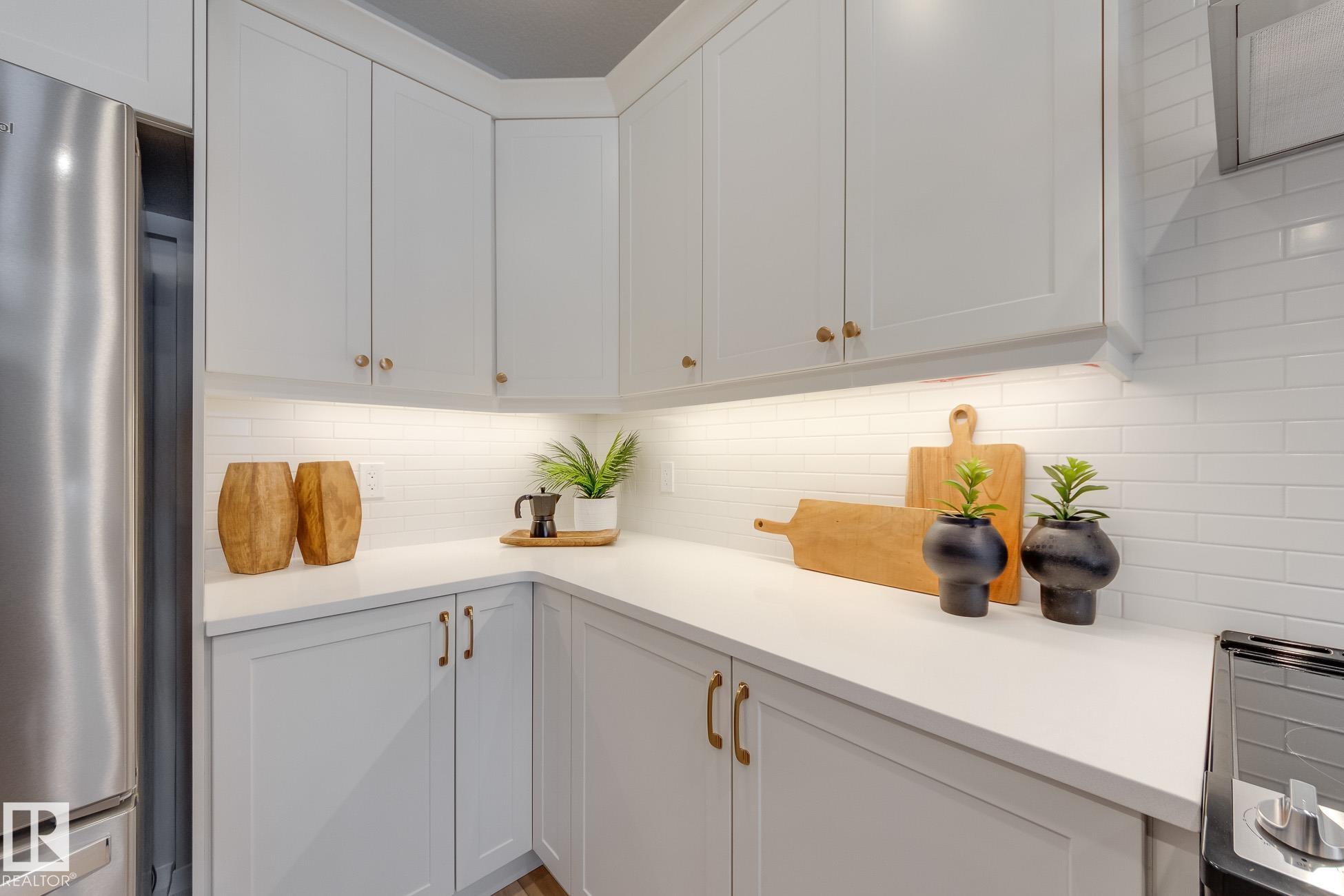 Photo 14 at 166 Stonehouse Way, Southfork, Leduc