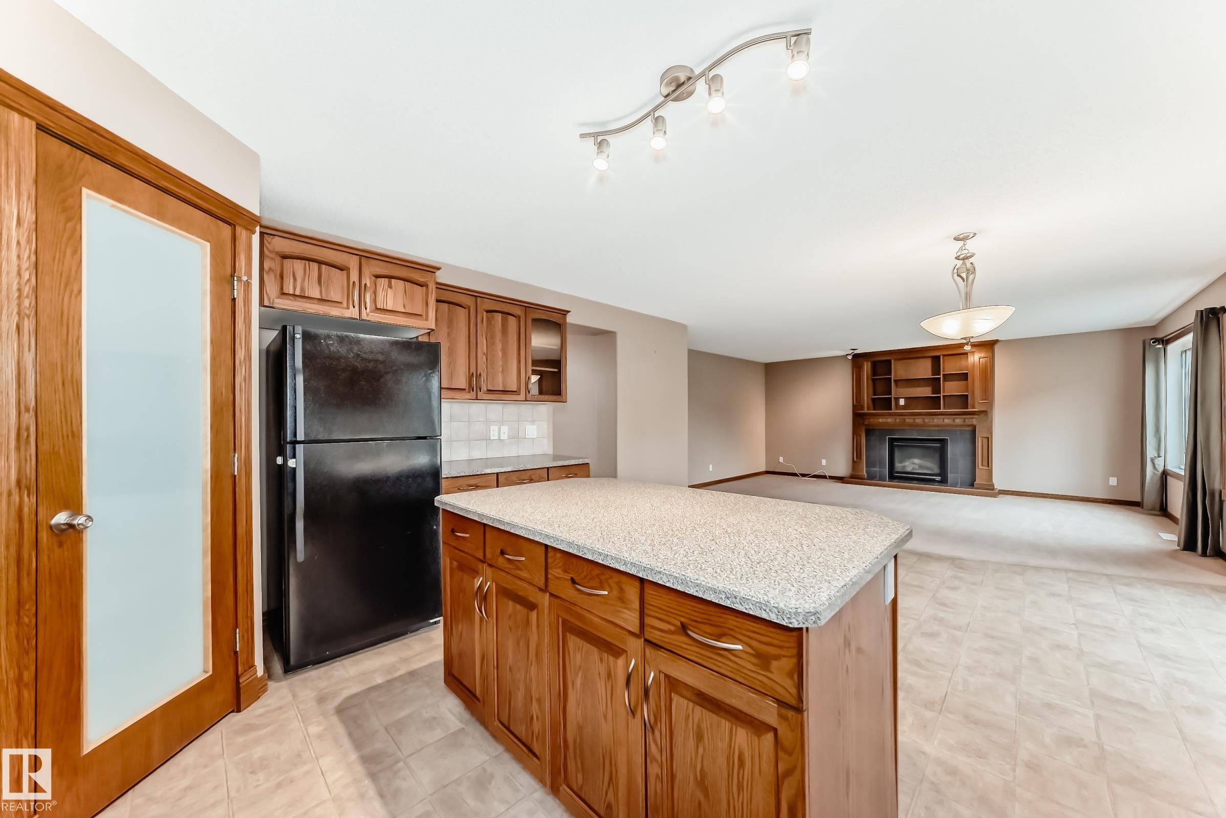 Photo 8 at 204 Reichert Drive, Coloniale Estates, Beaumont