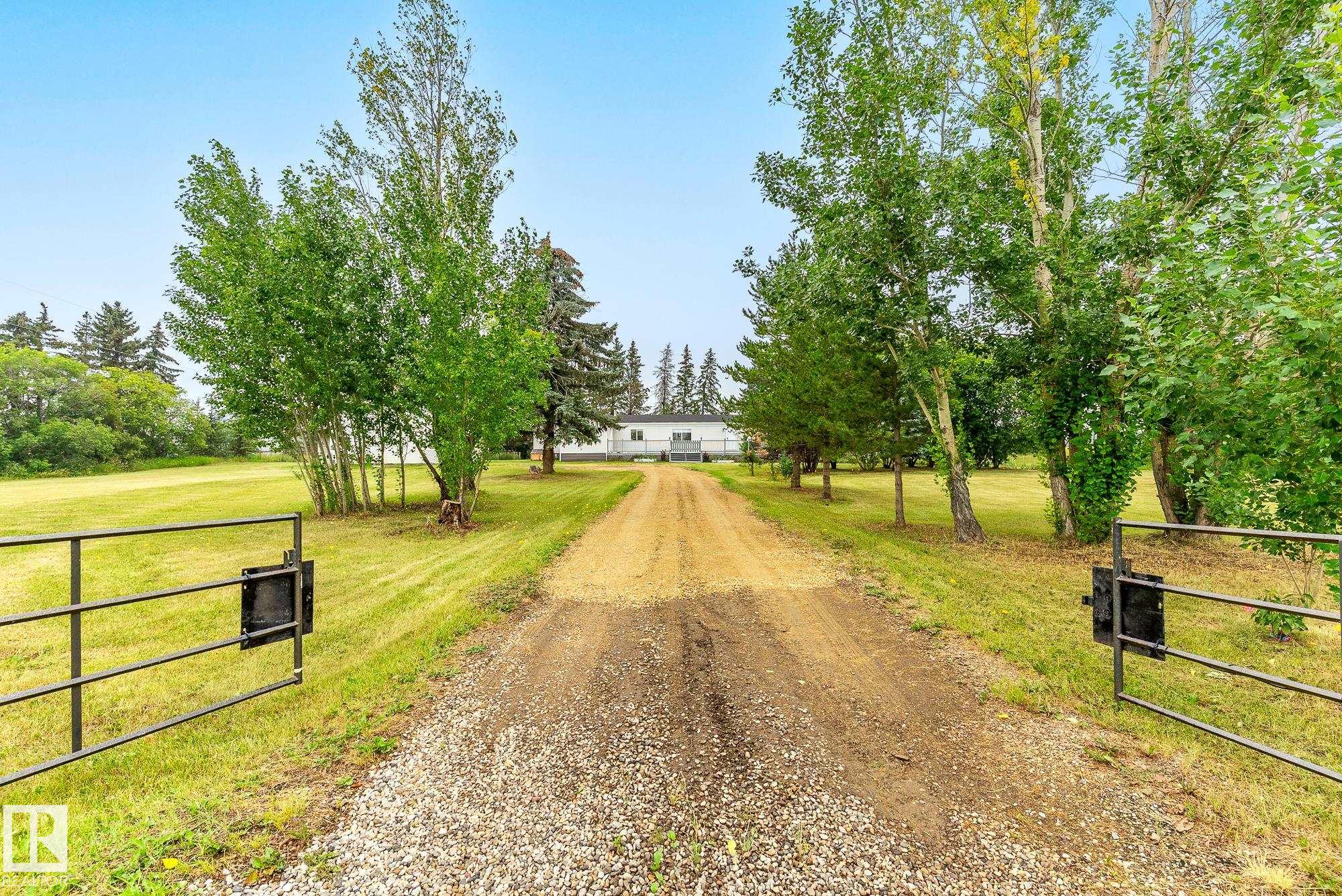 Photo 36 at 25528 Sh 651, None, Rural Sturgeon County