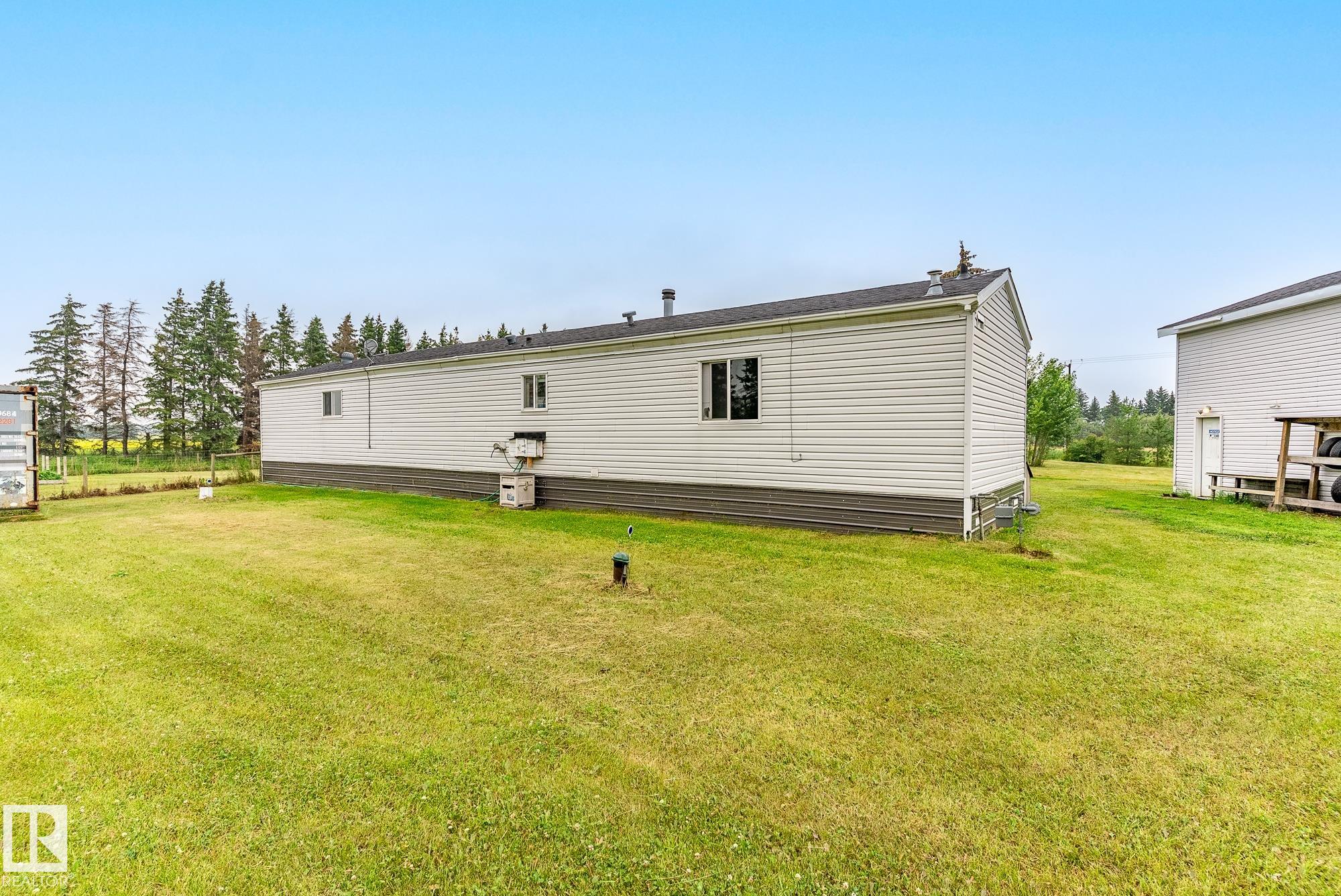 Photo 44 at 25528 Sh 651, None, Rural Sturgeon County