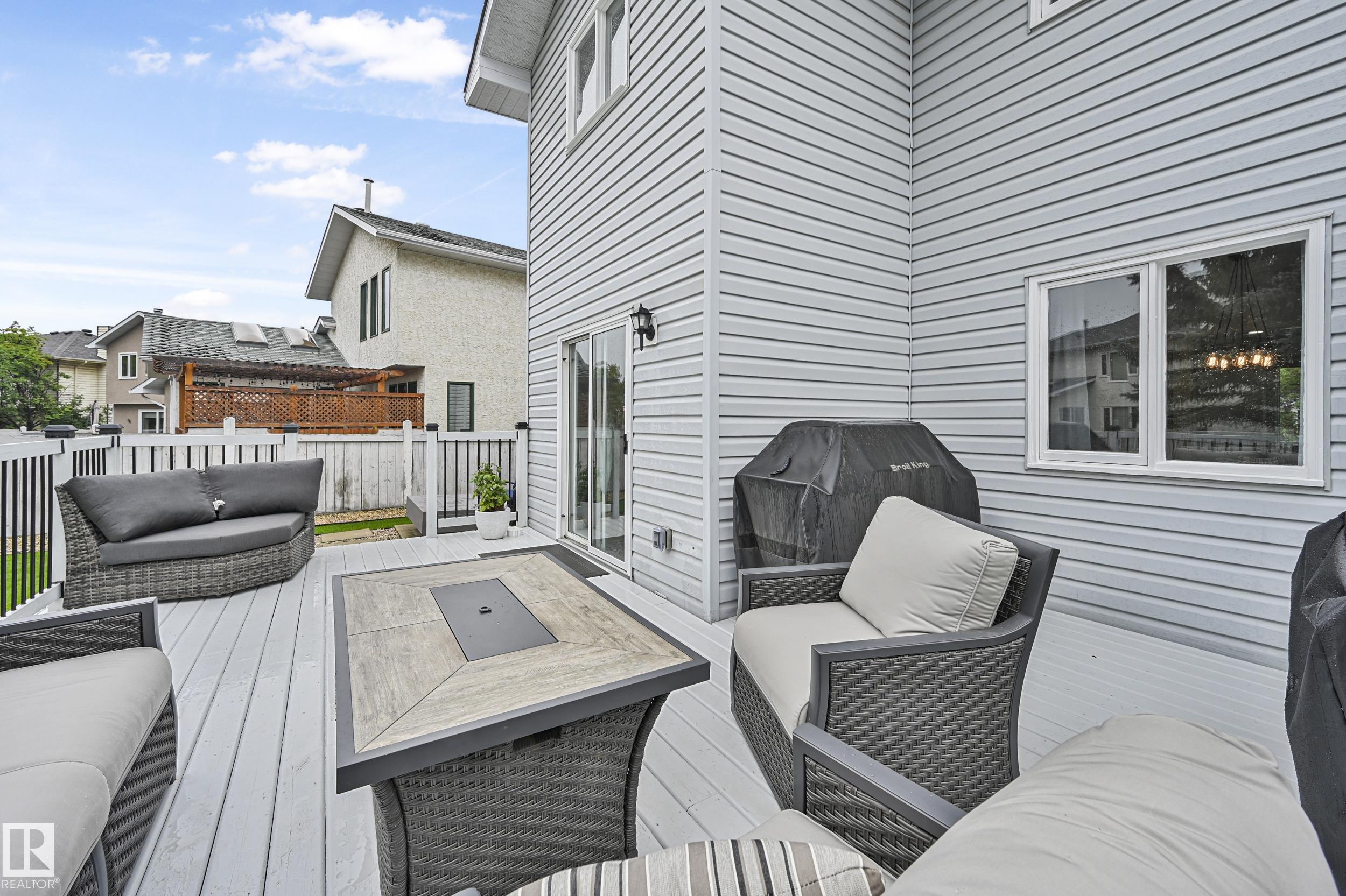 Photo 19 at 131 Ormsby Road W NW, Ormsby Place, Edmonton