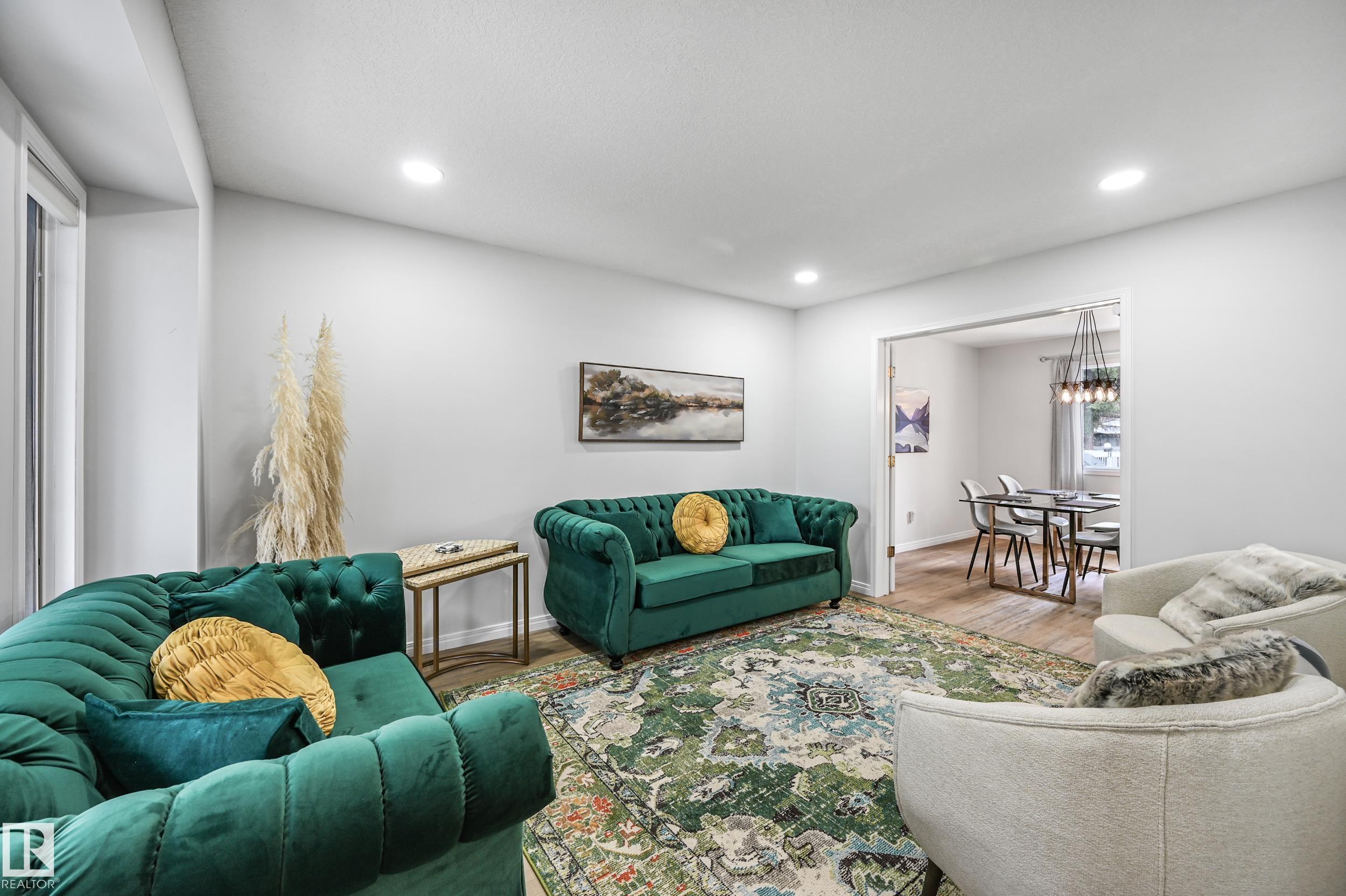 Photo 34 at 131 Ormsby Road W NW, Ormsby Place, Edmonton