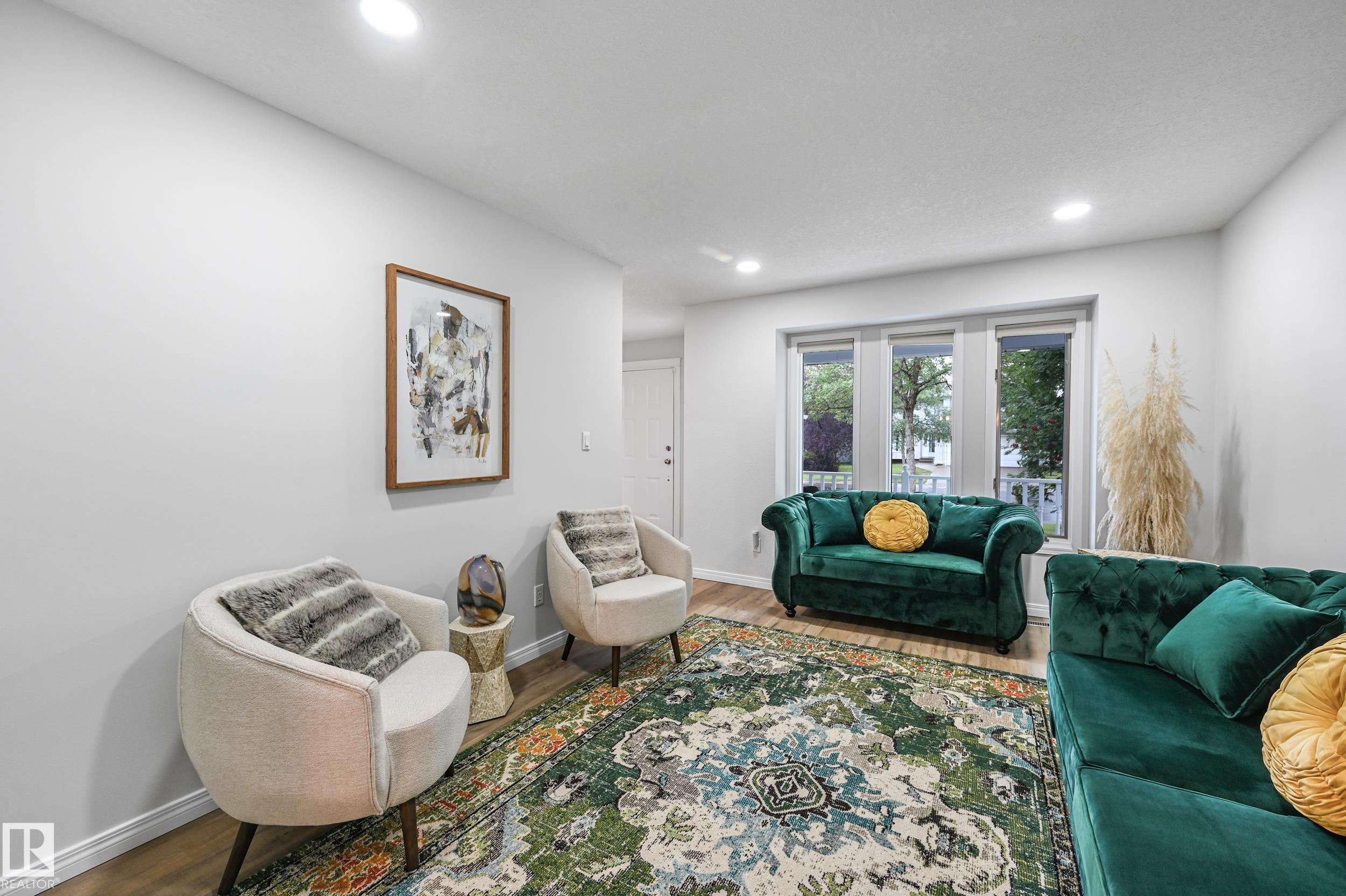 Photo 35 at 131 Ormsby Road W NW, Ormsby Place, Edmonton